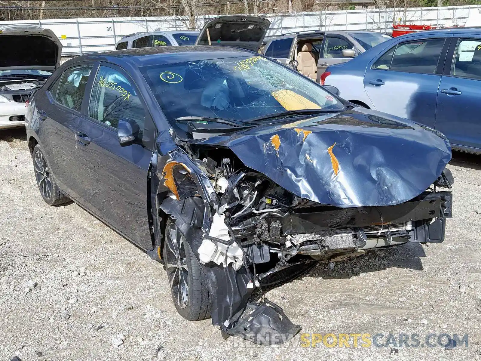 1 Photograph of a damaged car 2T1BURHE8KC158001 TOYOTA COROLLA 2019