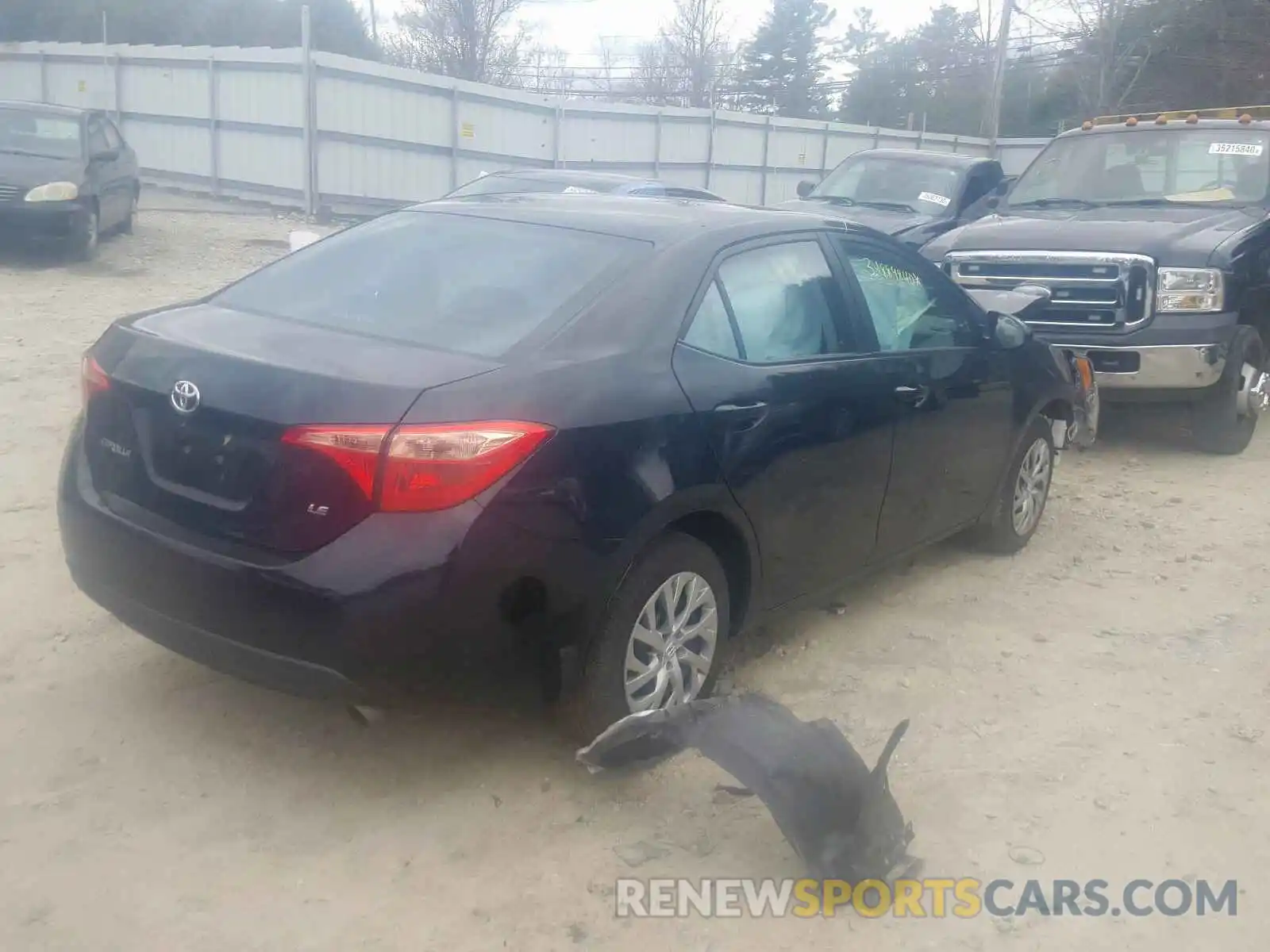 4 Photograph of a damaged car 2T1BURHE8KC158077 TOYOTA COROLLA 2019