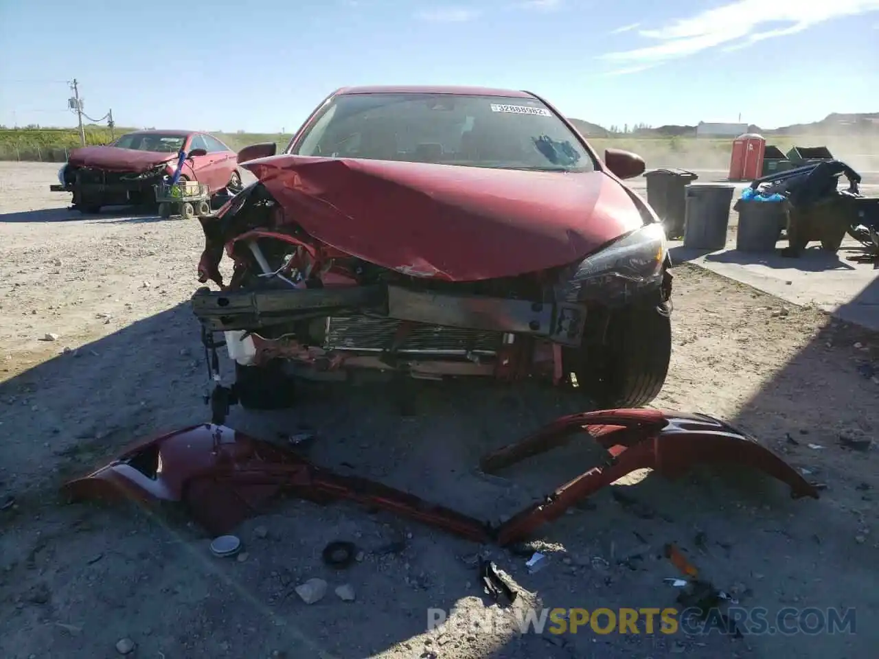 9 Photograph of a damaged car 2T1BURHE8KC159195 TOYOTA COROLLA 2019