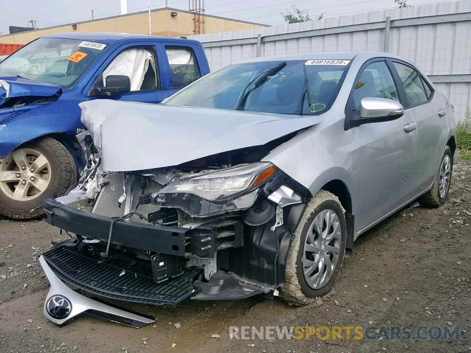 2 Photograph of a damaged car 2T1BURHE8KC159908 TOYOTA COROLLA 2019