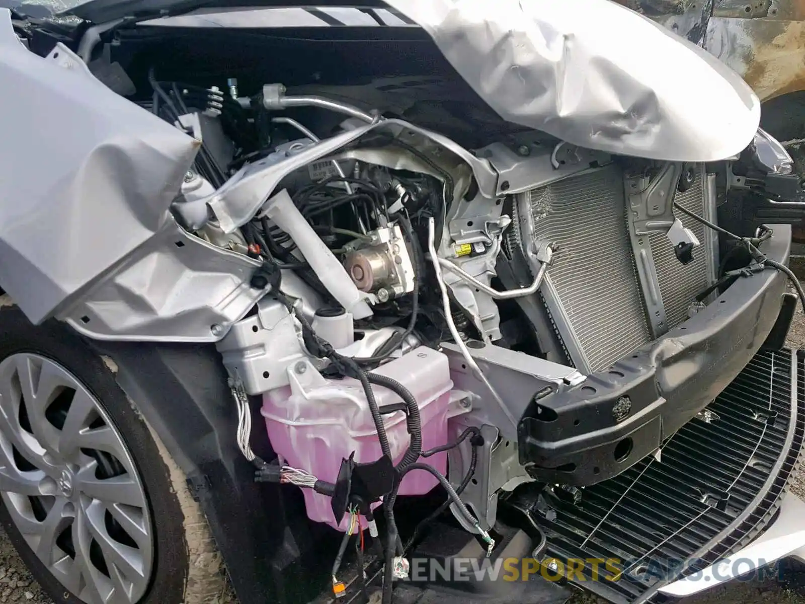 9 Photograph of a damaged car 2T1BURHE8KC159908 TOYOTA COROLLA 2019