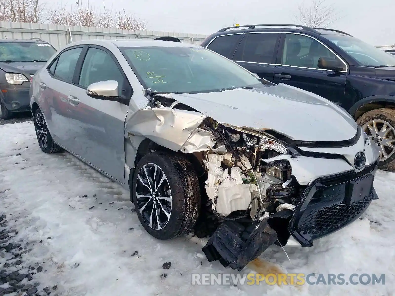 1 Photograph of a damaged car 2T1BURHE8KC160685 TOYOTA COROLLA 2019