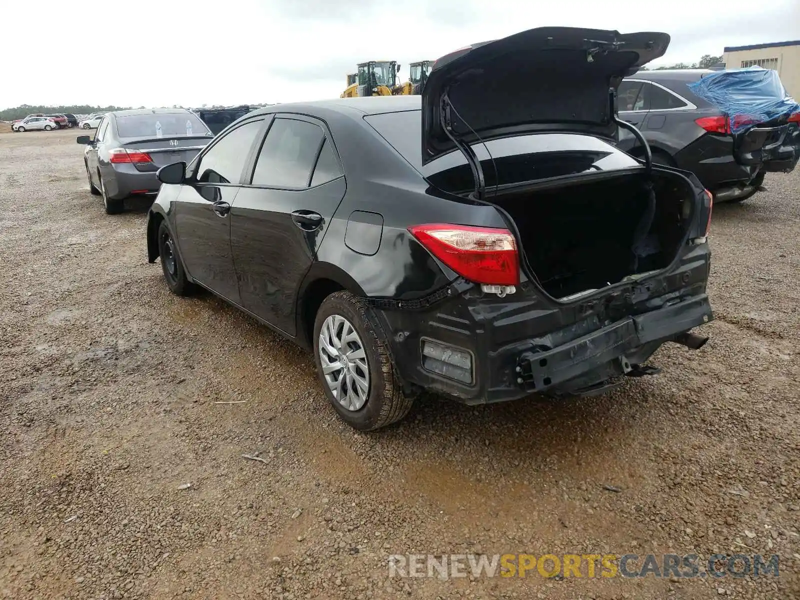 3 Photograph of a damaged car 2T1BURHE8KC161318 TOYOTA COROLLA 2019