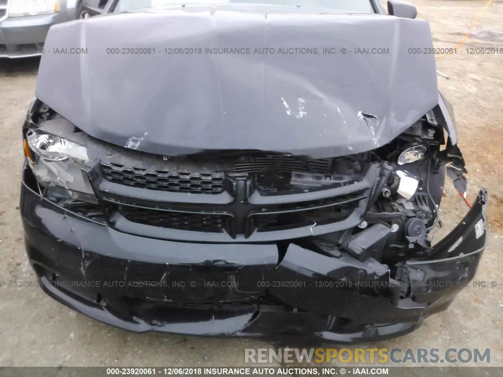 6 Photograph of a damaged car 2T1BURHE8KC161691 TOYOTA COROLLA 2019