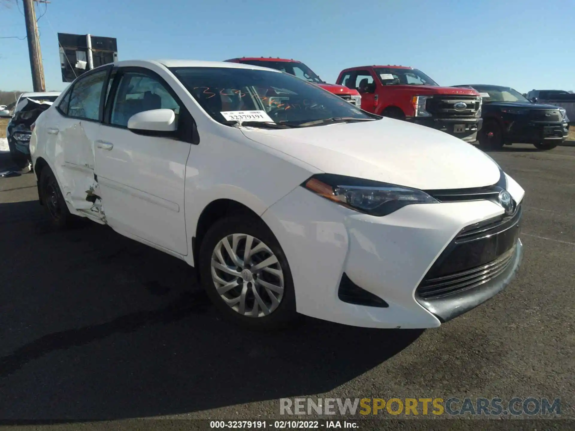 1 Photograph of a damaged car 2T1BURHE8KC162002 TOYOTA COROLLA 2019