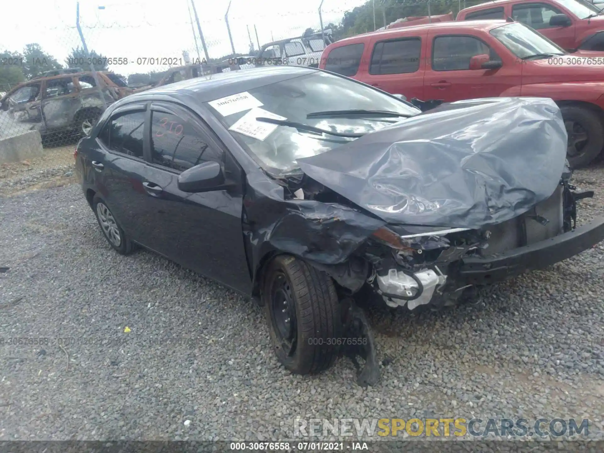 1 Photograph of a damaged car 2T1BURHE8KC162162 TOYOTA COROLLA 2019