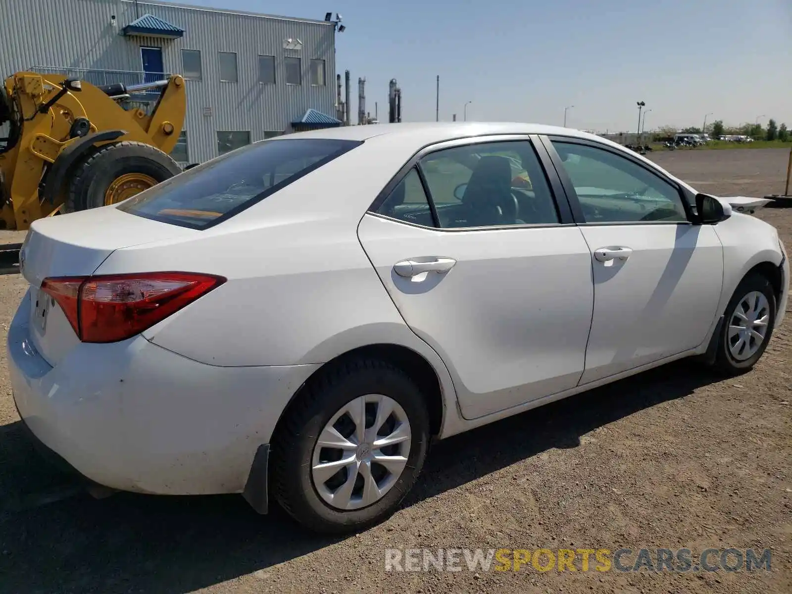 4 Photograph of a damaged car 2T1BURHE8KC162355 TOYOTA COROLLA 2019