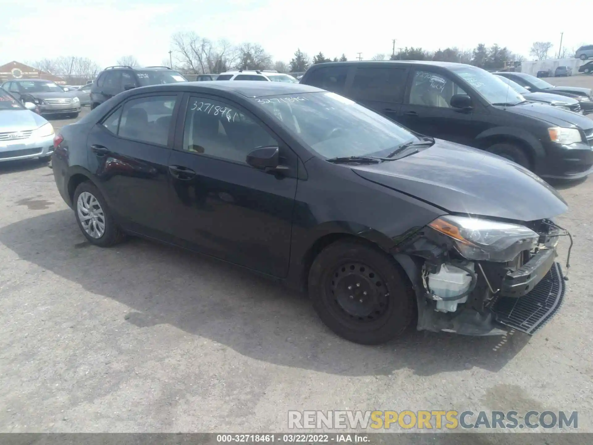 1 Photograph of a damaged car 2T1BURHE8KC163912 TOYOTA COROLLA 2019