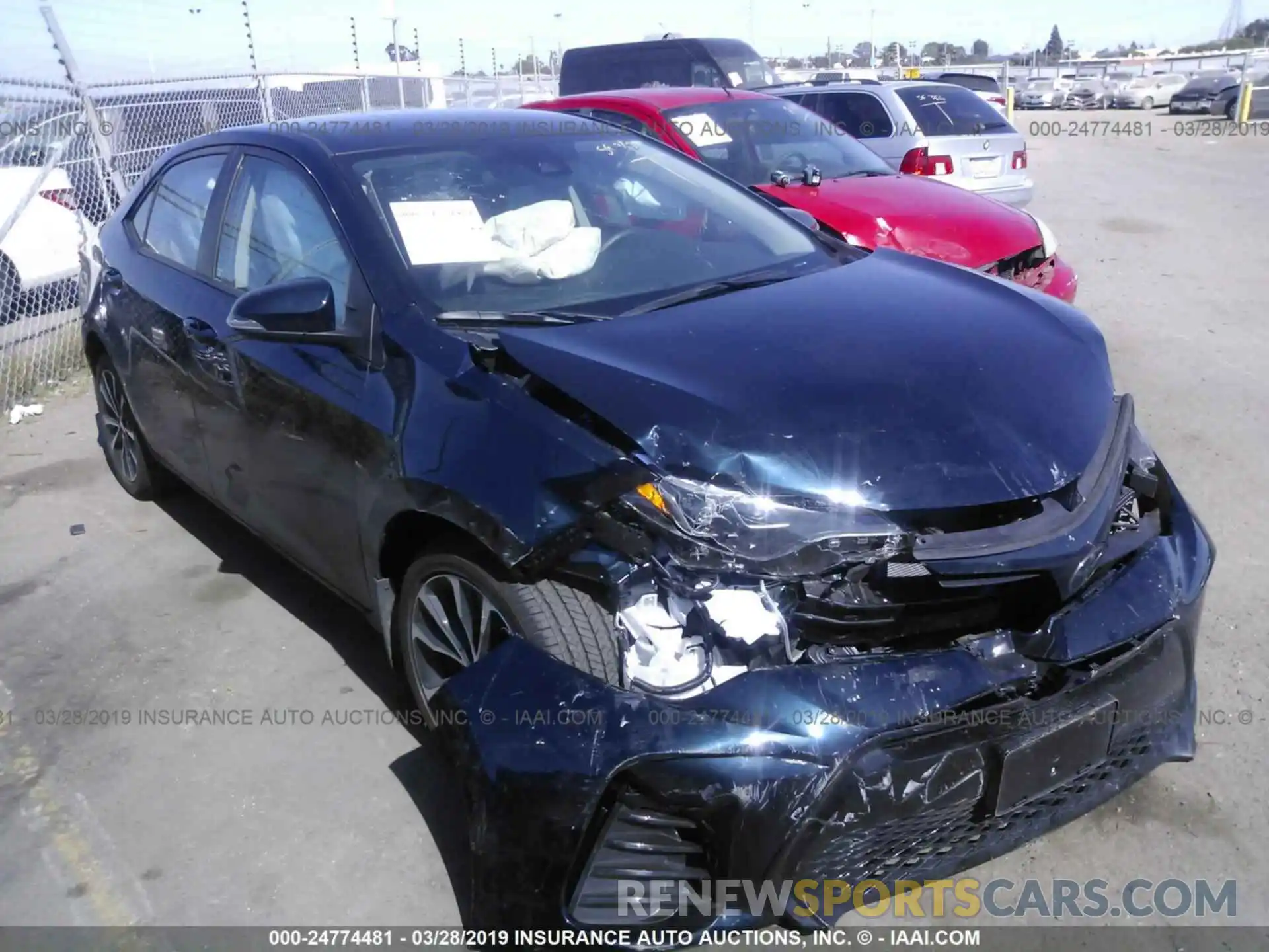 1 Photograph of a damaged car 2T1BURHE8KC165403 TOYOTA COROLLA 2019