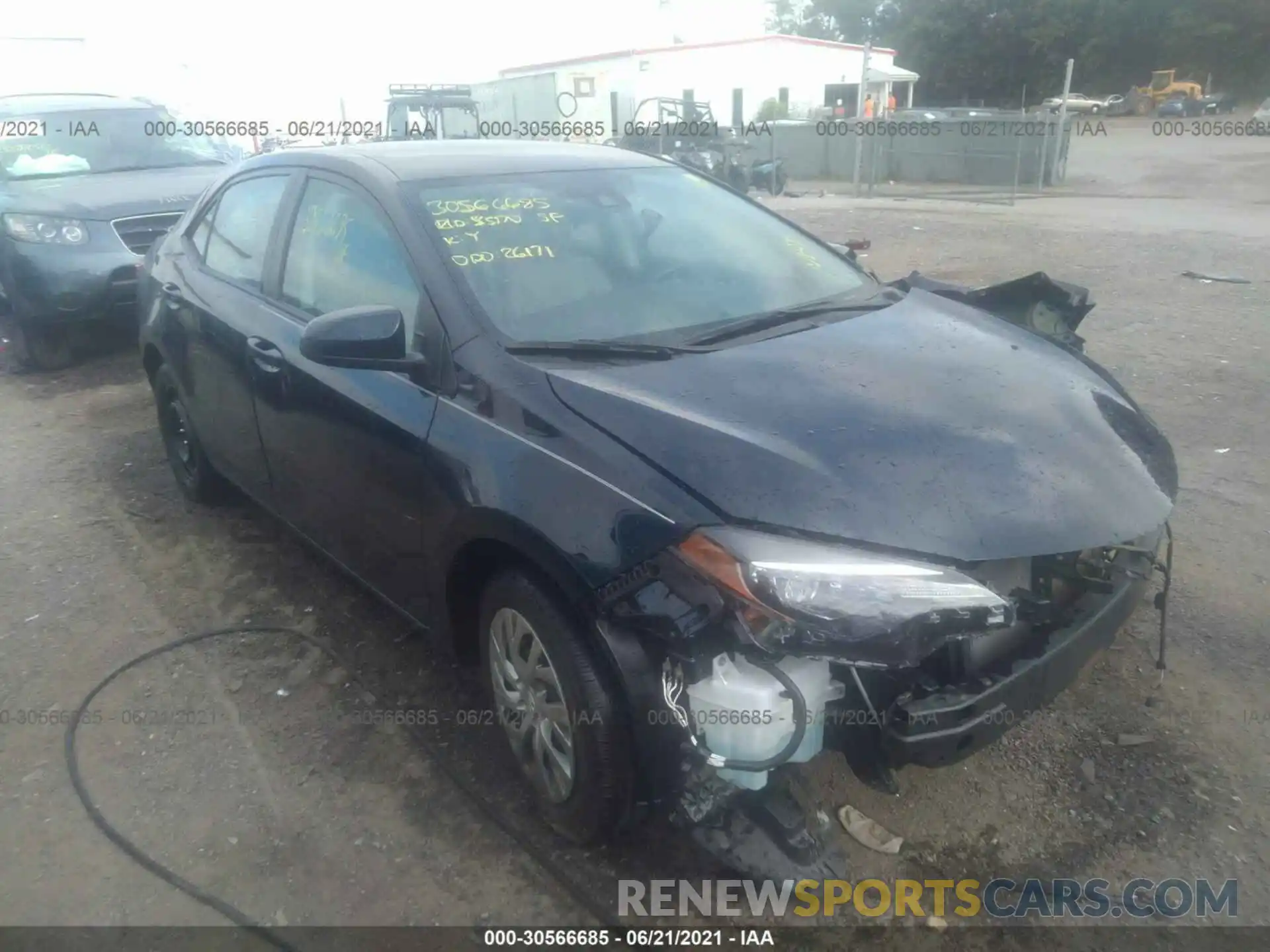 1 Photograph of a damaged car 2T1BURHE8KC165711 TOYOTA COROLLA 2019