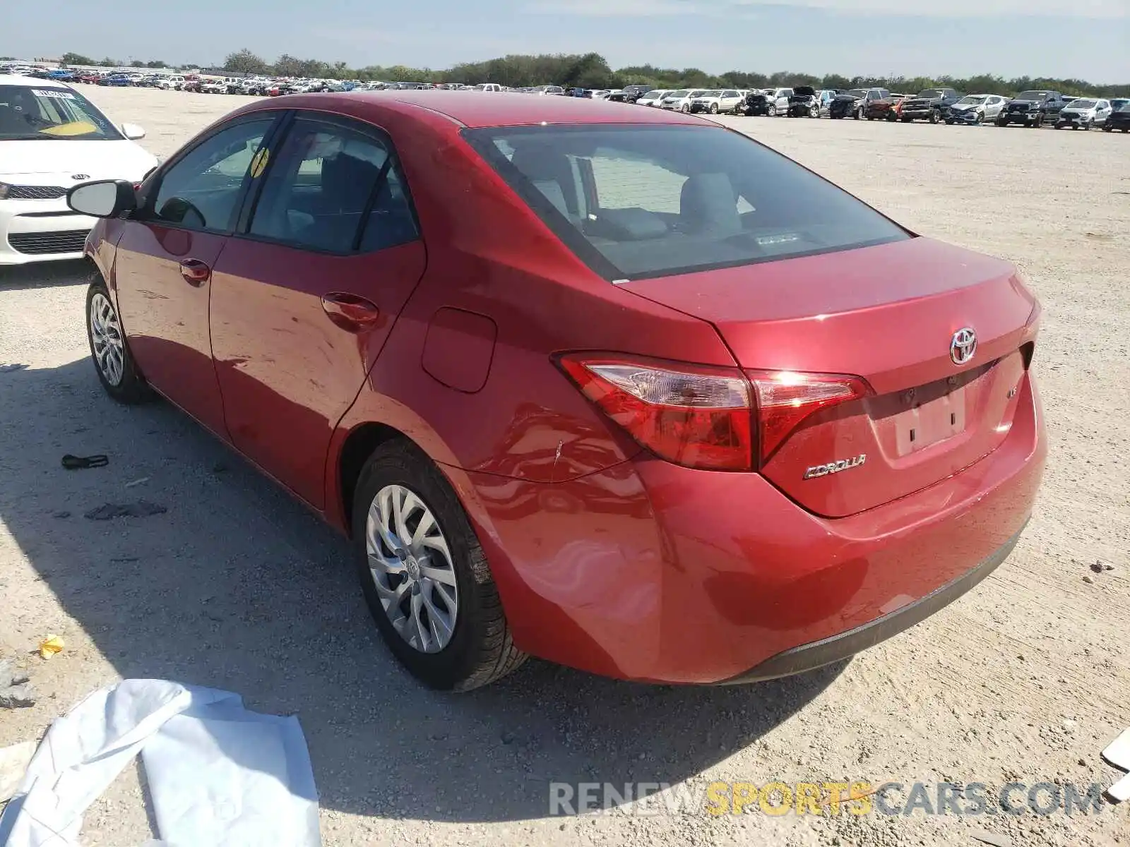 3 Photograph of a damaged car 2T1BURHE8KC166387 TOYOTA COROLLA 2019