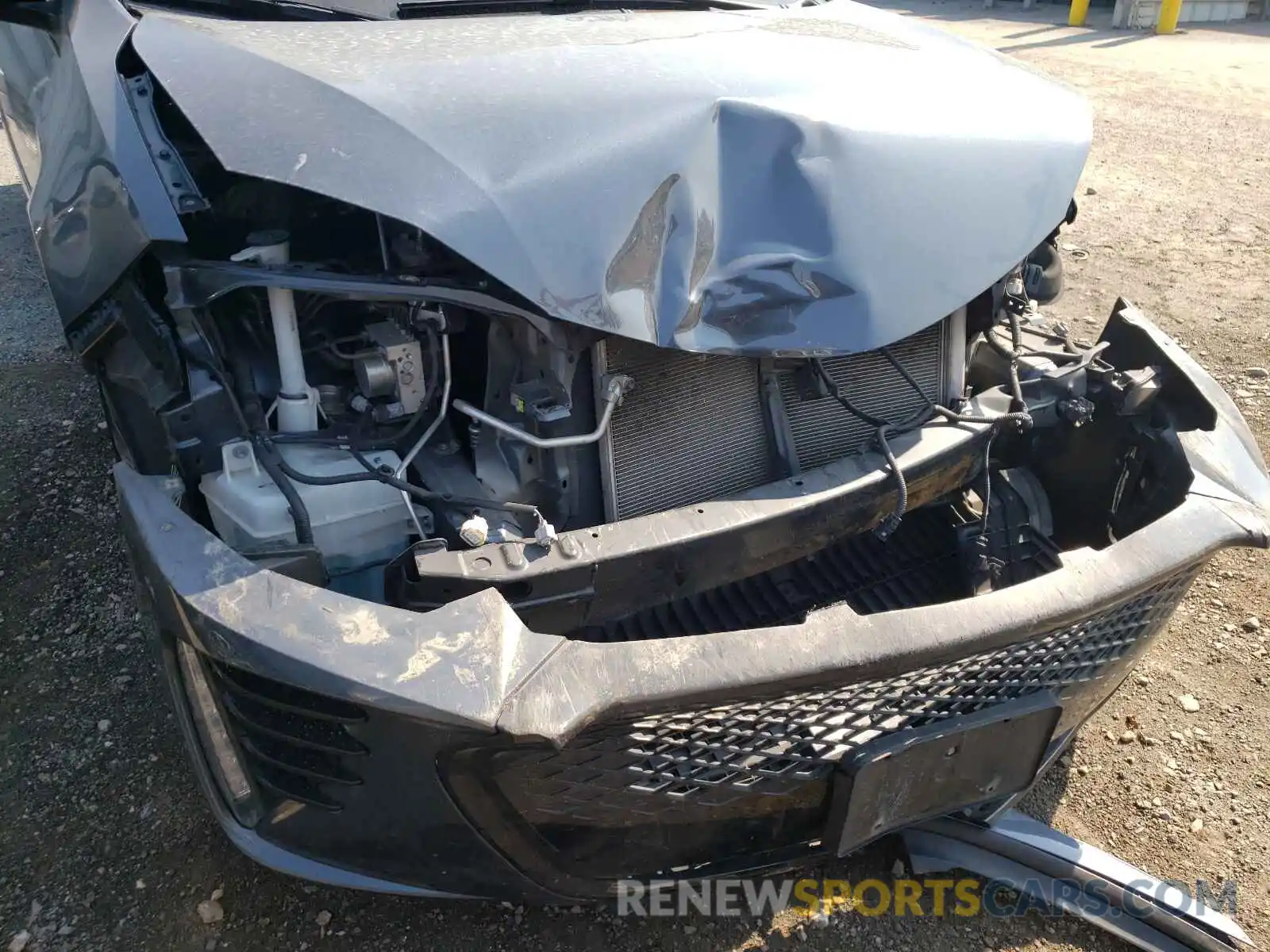 9 Photograph of a damaged car 2T1BURHE8KC166597 TOYOTA COROLLA 2019