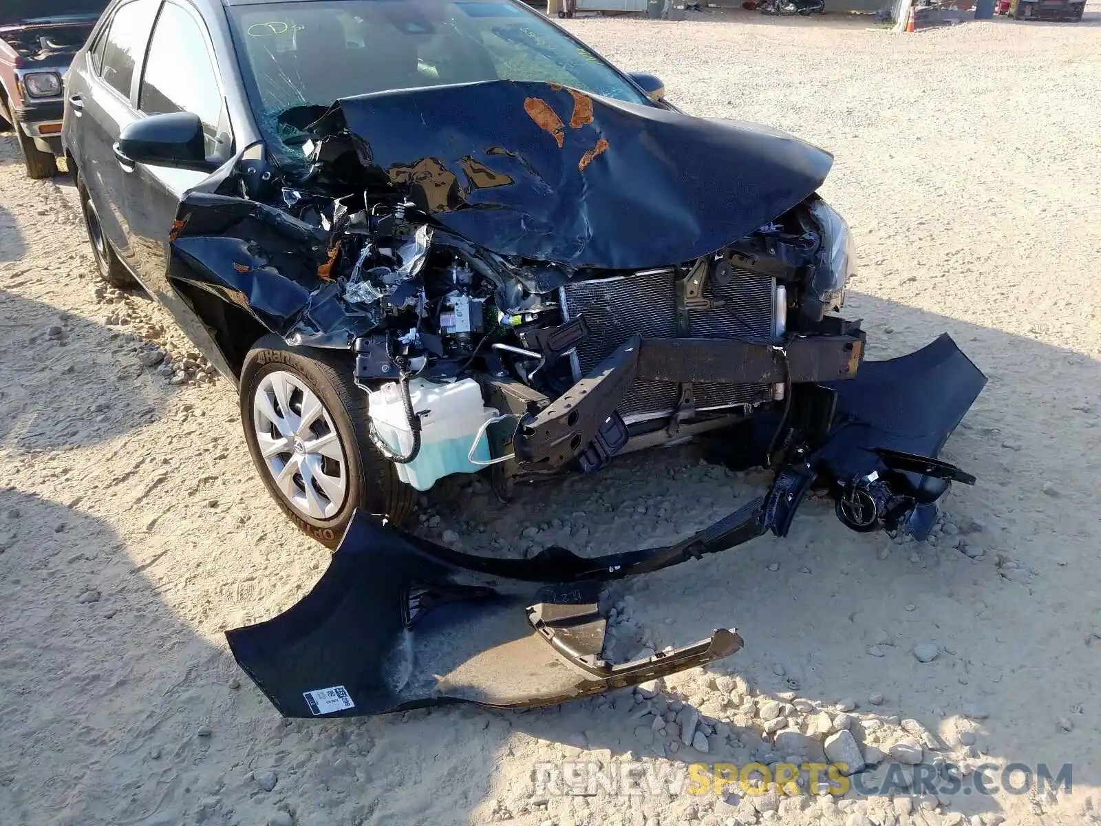 9 Photograph of a damaged car 2T1BURHE8KC166714 TOYOTA COROLLA 2019