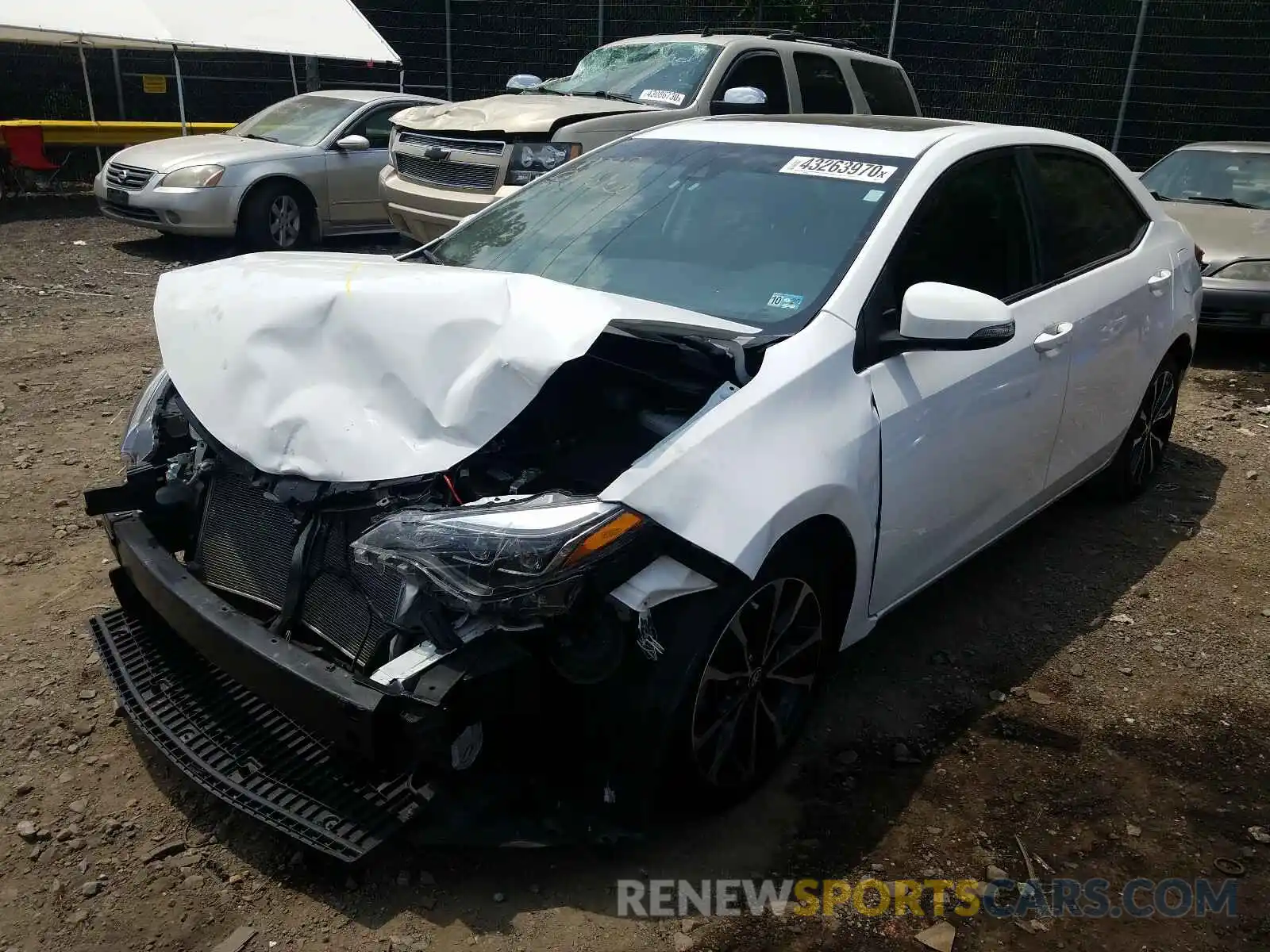 2 Photograph of a damaged car 2T1BURHE8KC167815 TOYOTA COROLLA 2019