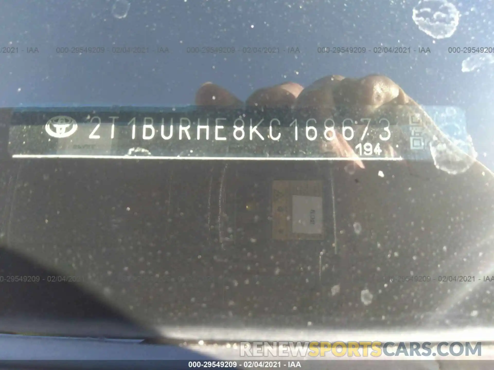 9 Photograph of a damaged car 2T1BURHE8KC168673 TOYOTA COROLLA 2019