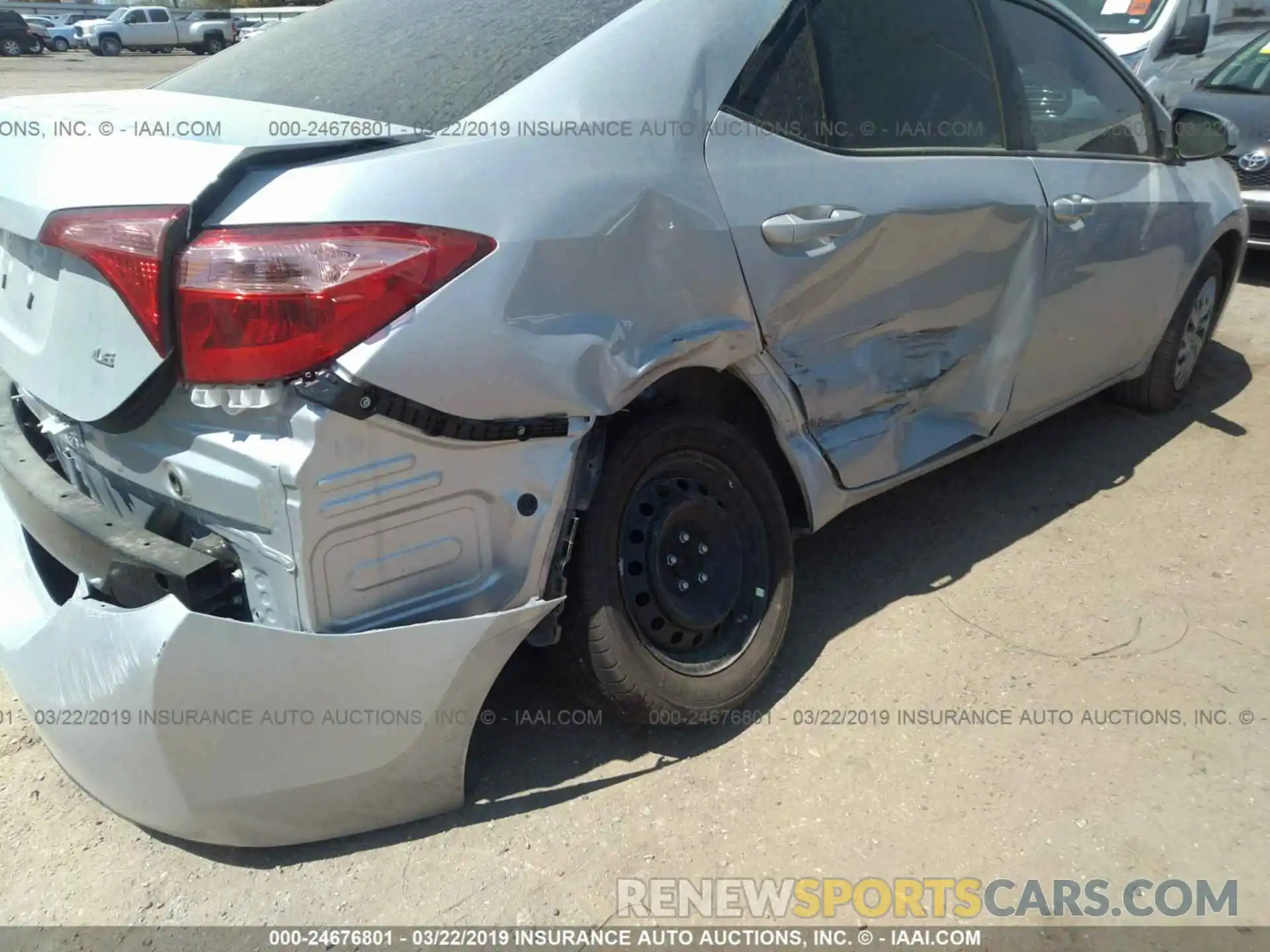 6 Photograph of a damaged car 2T1BURHE8KC168690 TOYOTA COROLLA 2019