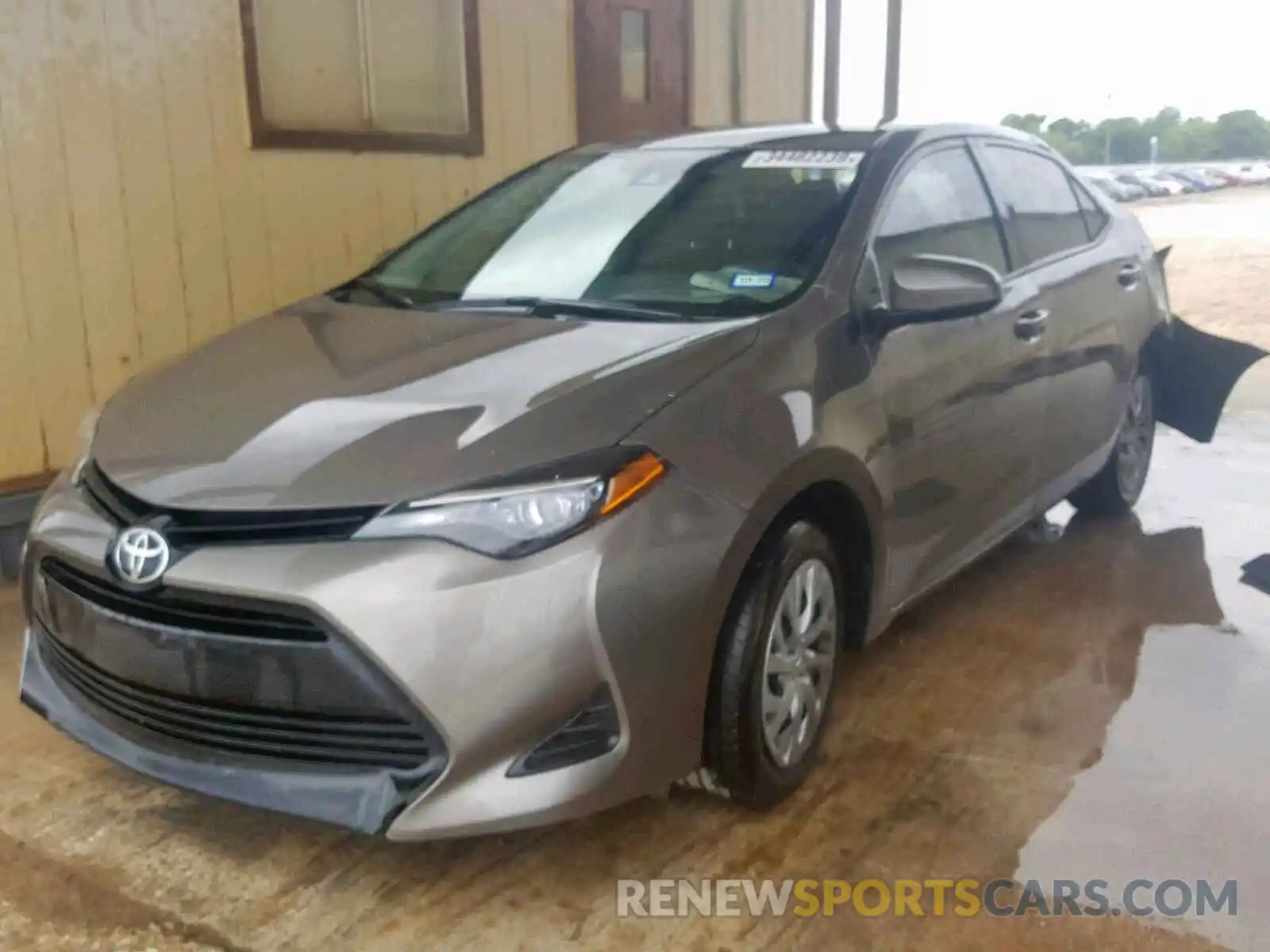 2 Photograph of a damaged car 2T1BURHE8KC169158 TOYOTA COROLLA 2019