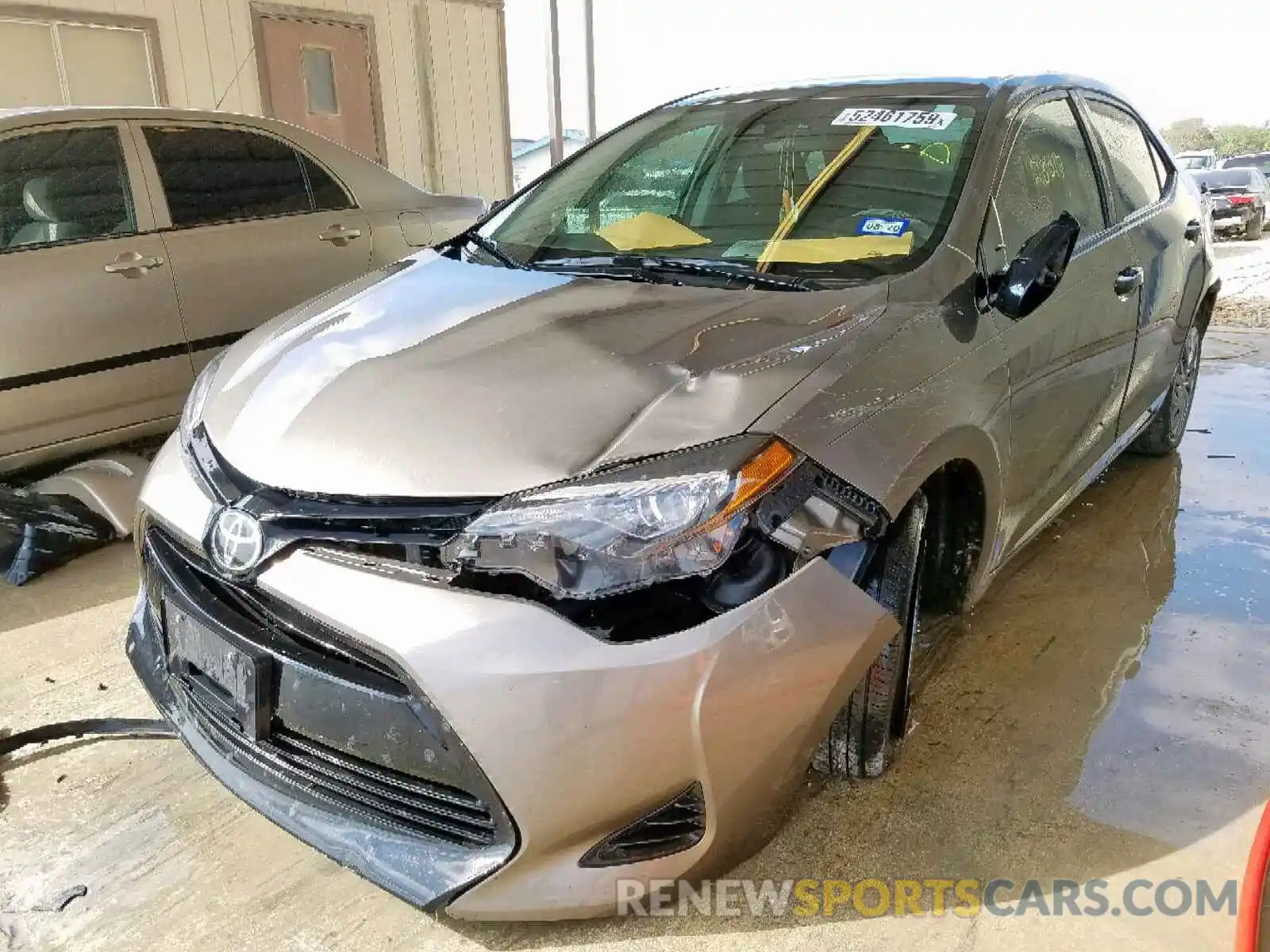 2 Photograph of a damaged car 2T1BURHE8KC169239 TOYOTA COROLLA 2019