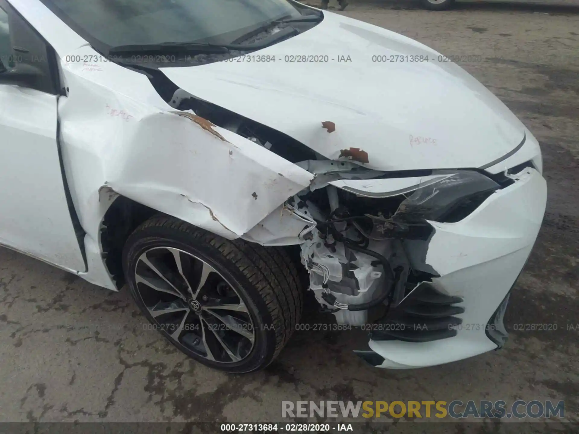 6 Photograph of a damaged car 2T1BURHE8KC169466 TOYOTA COROLLA 2019