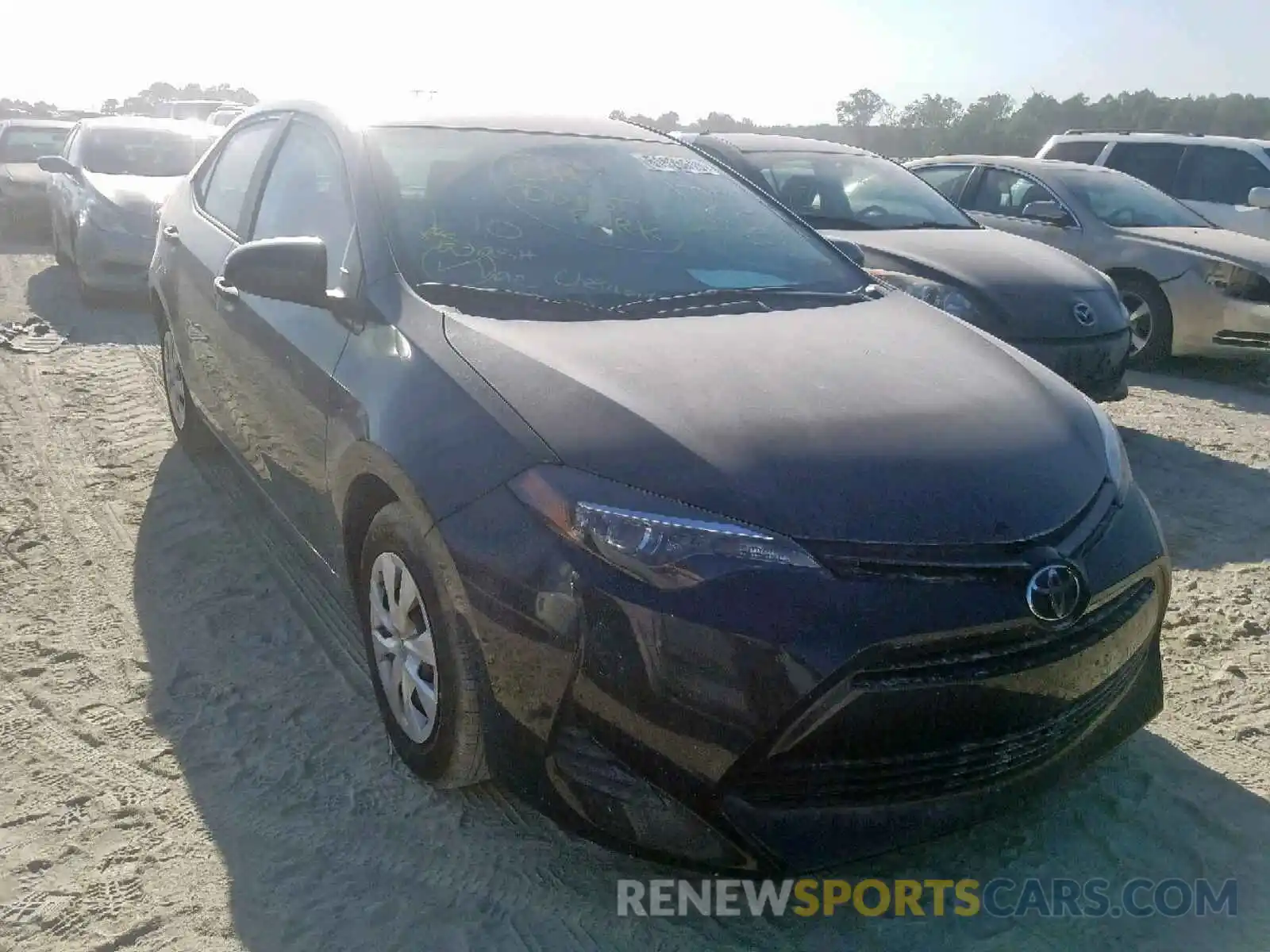 1 Photograph of a damaged car 2T1BURHE8KC169824 TOYOTA COROLLA 2019