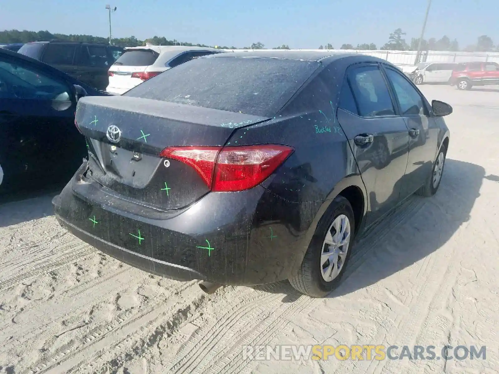 4 Photograph of a damaged car 2T1BURHE8KC169824 TOYOTA COROLLA 2019