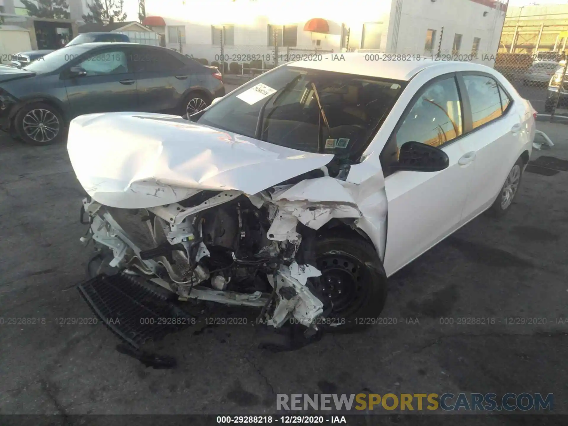 2 Photograph of a damaged car 2T1BURHE8KC169886 TOYOTA COROLLA 2019