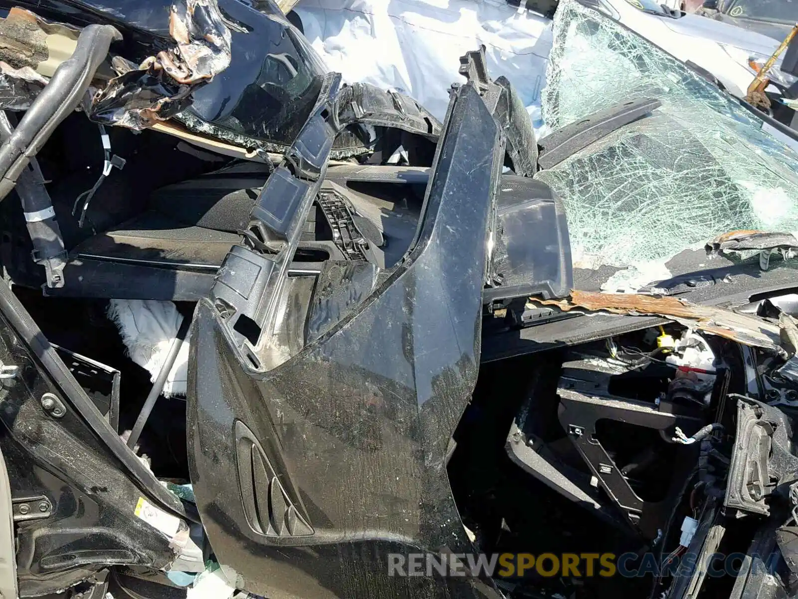 5 Photograph of a damaged car 2T1BURHE8KC170021 TOYOTA COROLLA 2019