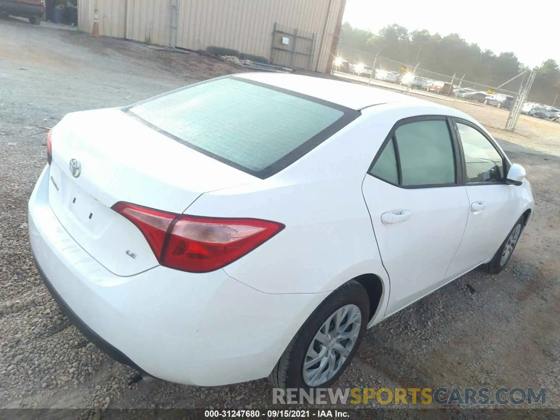 4 Photograph of a damaged car 2T1BURHE8KC170133 TOYOTA COROLLA 2019