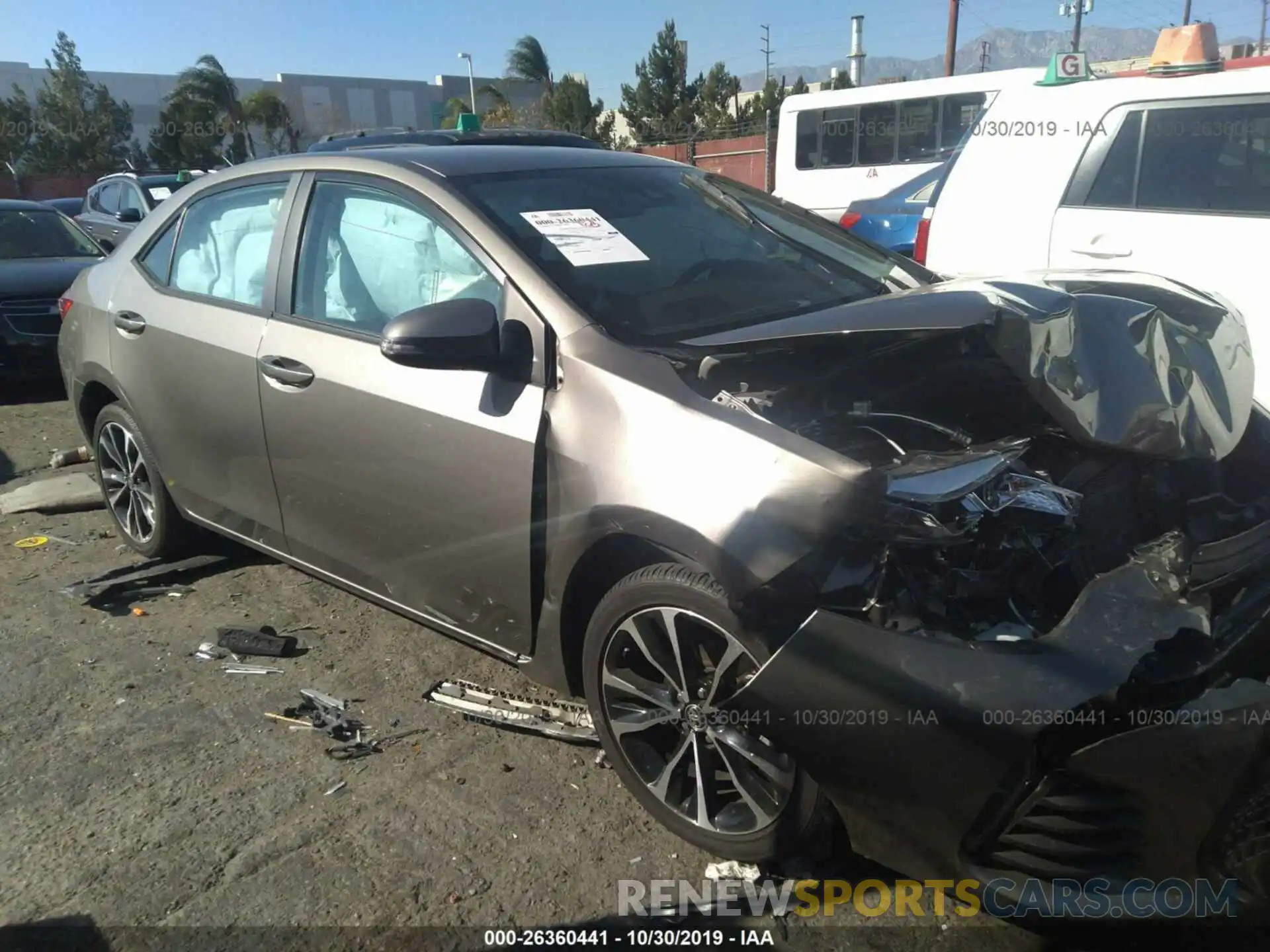 1 Photograph of a damaged car 2T1BURHE8KC170178 TOYOTA COROLLA 2019