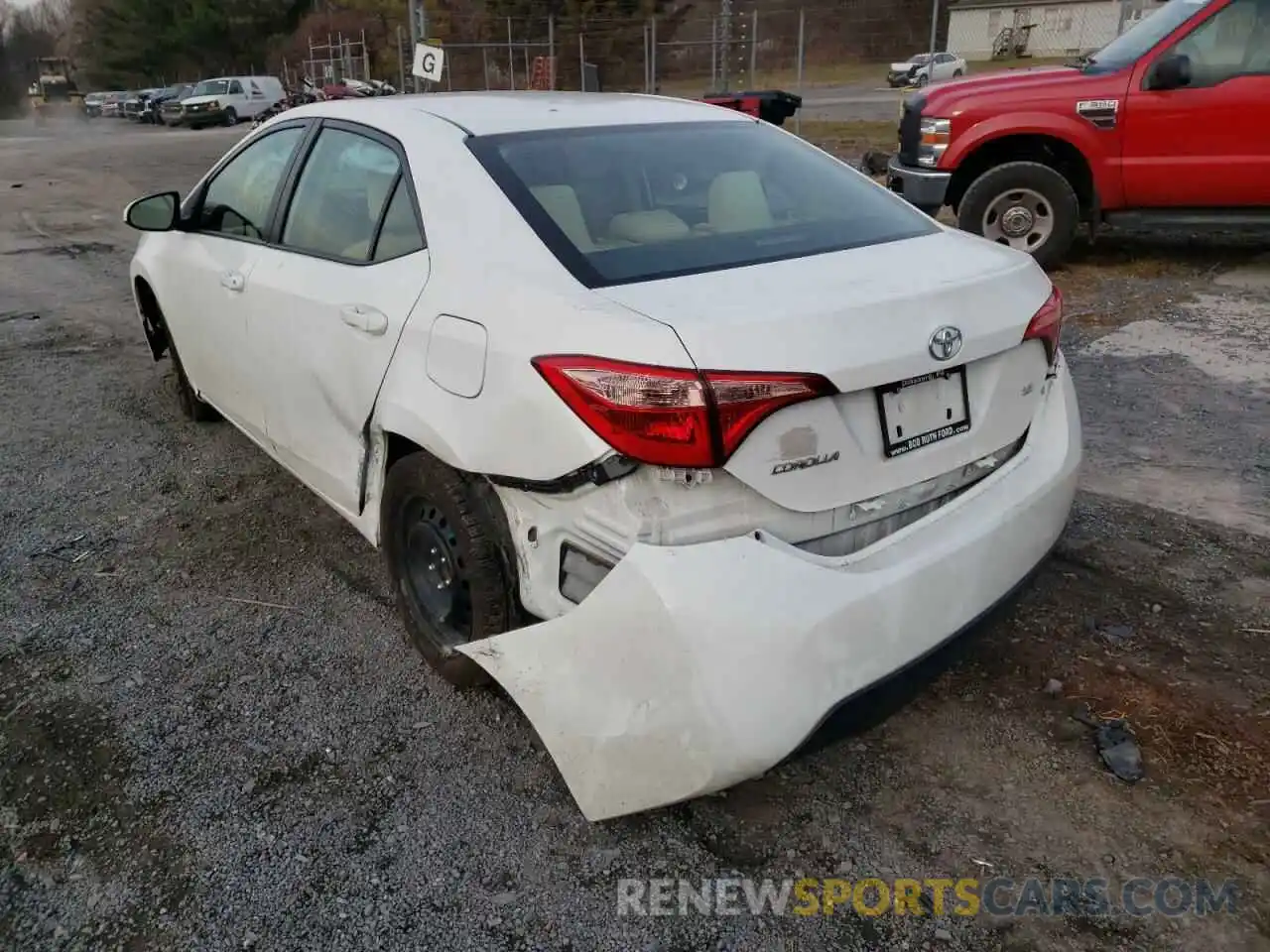 3 Photograph of a damaged car 2T1BURHE8KC171069 TOYOTA COROLLA 2019