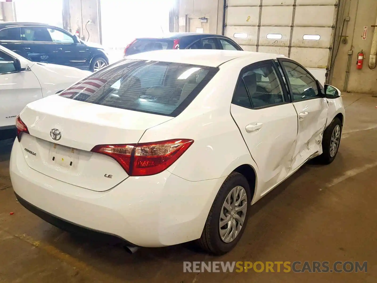 4 Photograph of a damaged car 2T1BURHE8KC171542 TOYOTA COROLLA 2019