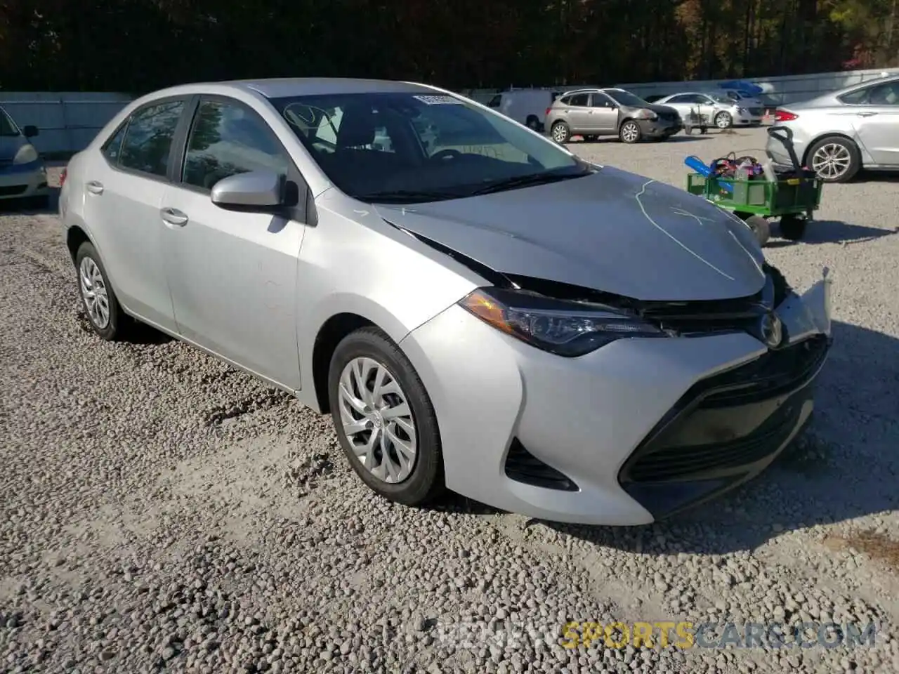 1 Photograph of a damaged car 2T1BURHE8KC173839 TOYOTA COROLLA 2019