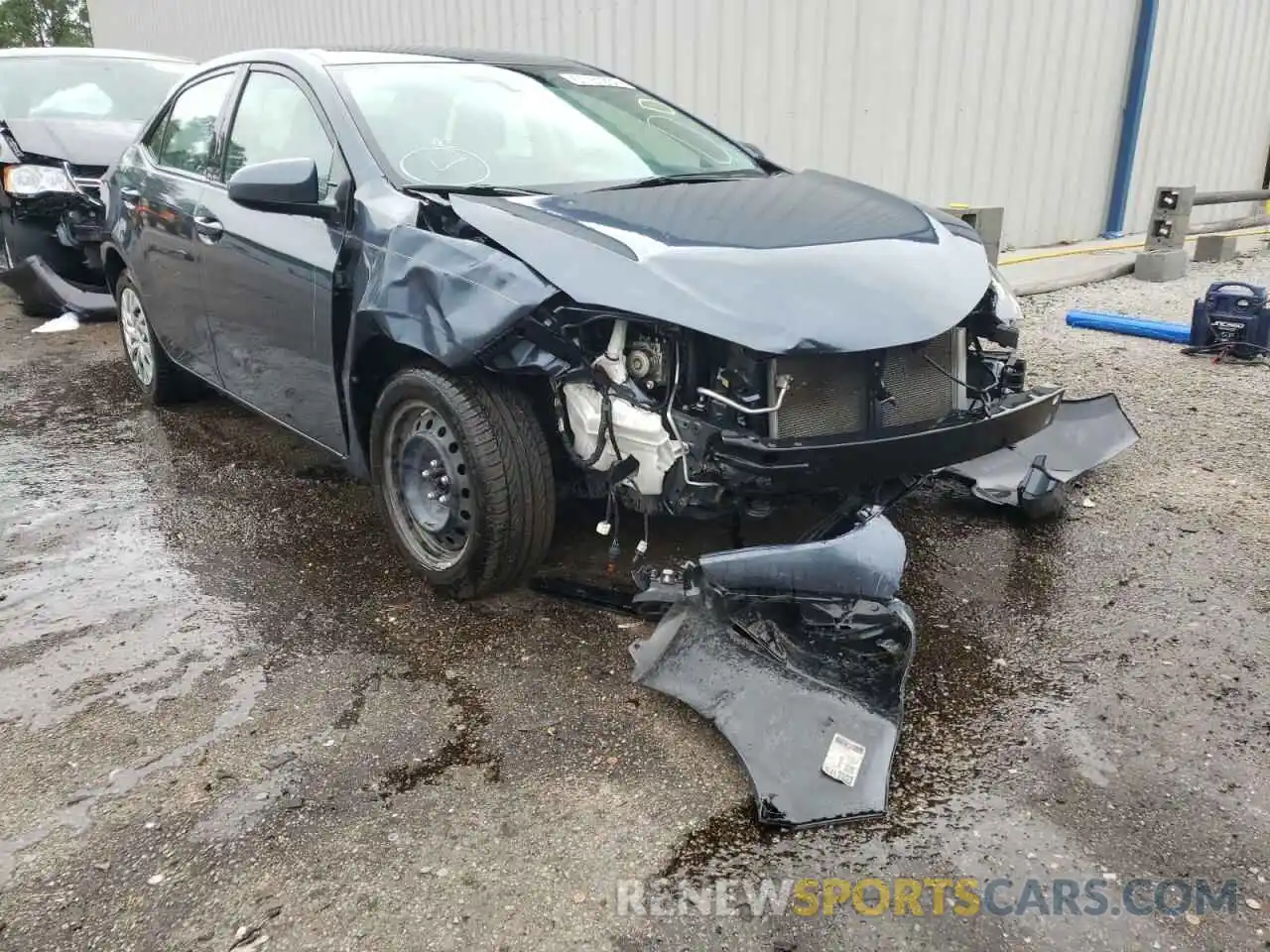 1 Photograph of a damaged car 2T1BURHE8KC174165 TOYOTA COROLLA 2019