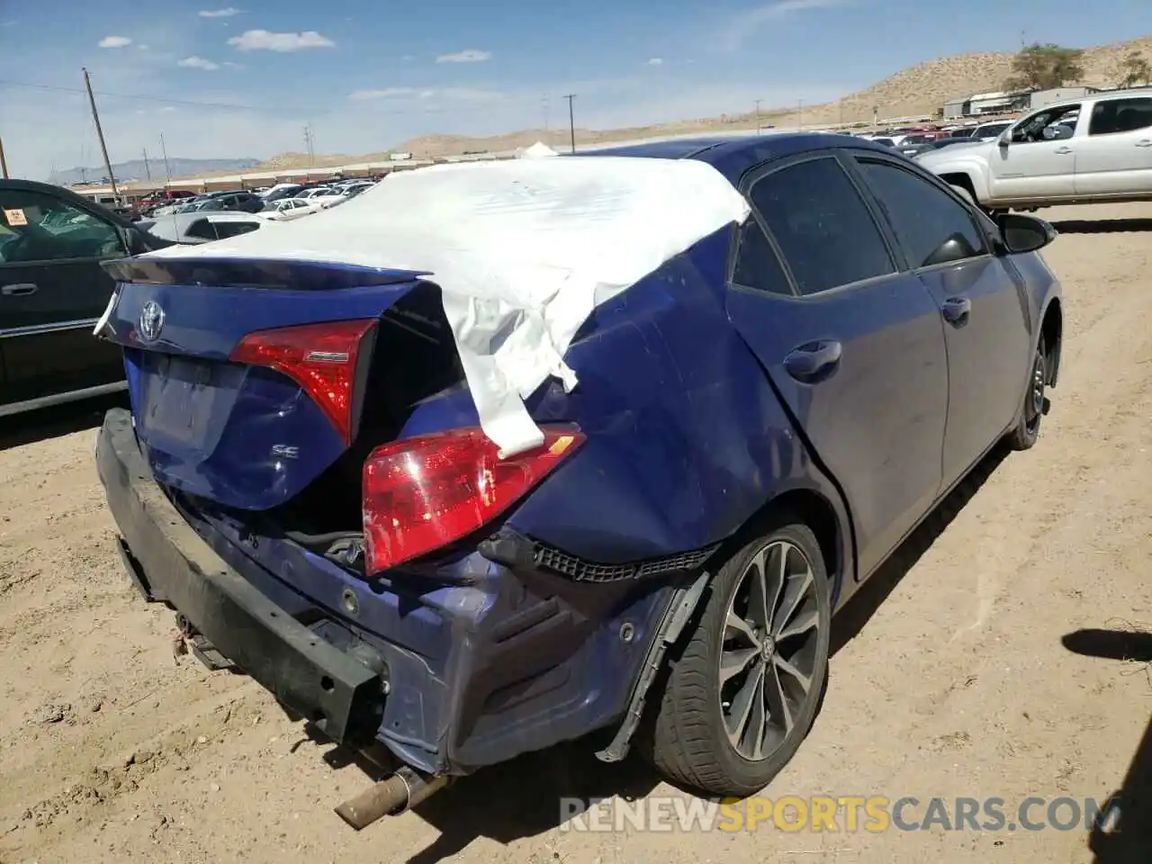 4 Photograph of a damaged car 2T1BURHE8KC174389 TOYOTA COROLLA 2019