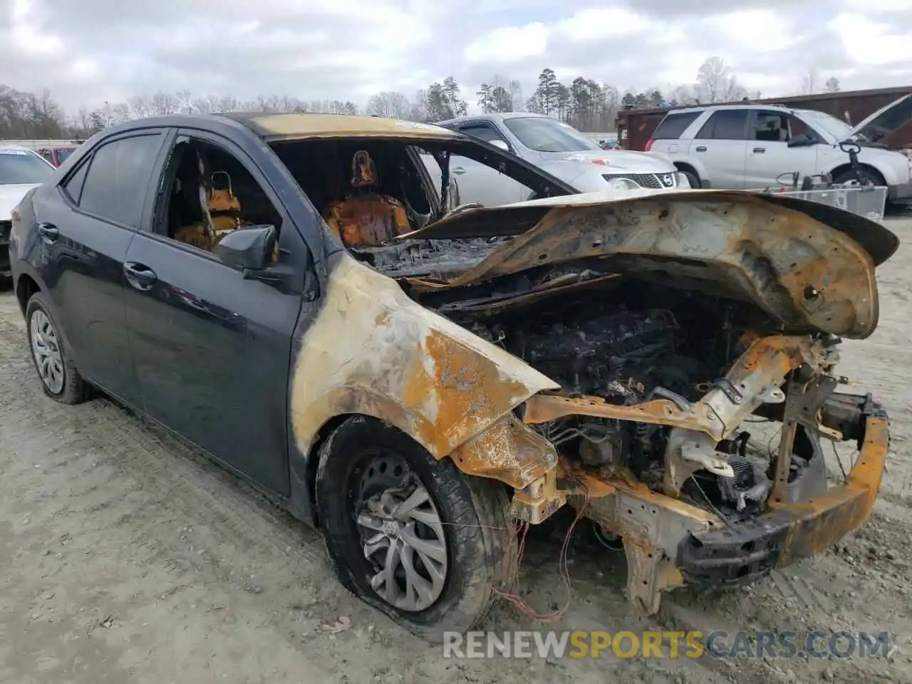 1 Photograph of a damaged car 2T1BURHE8KC174912 TOYOTA COROLLA 2019