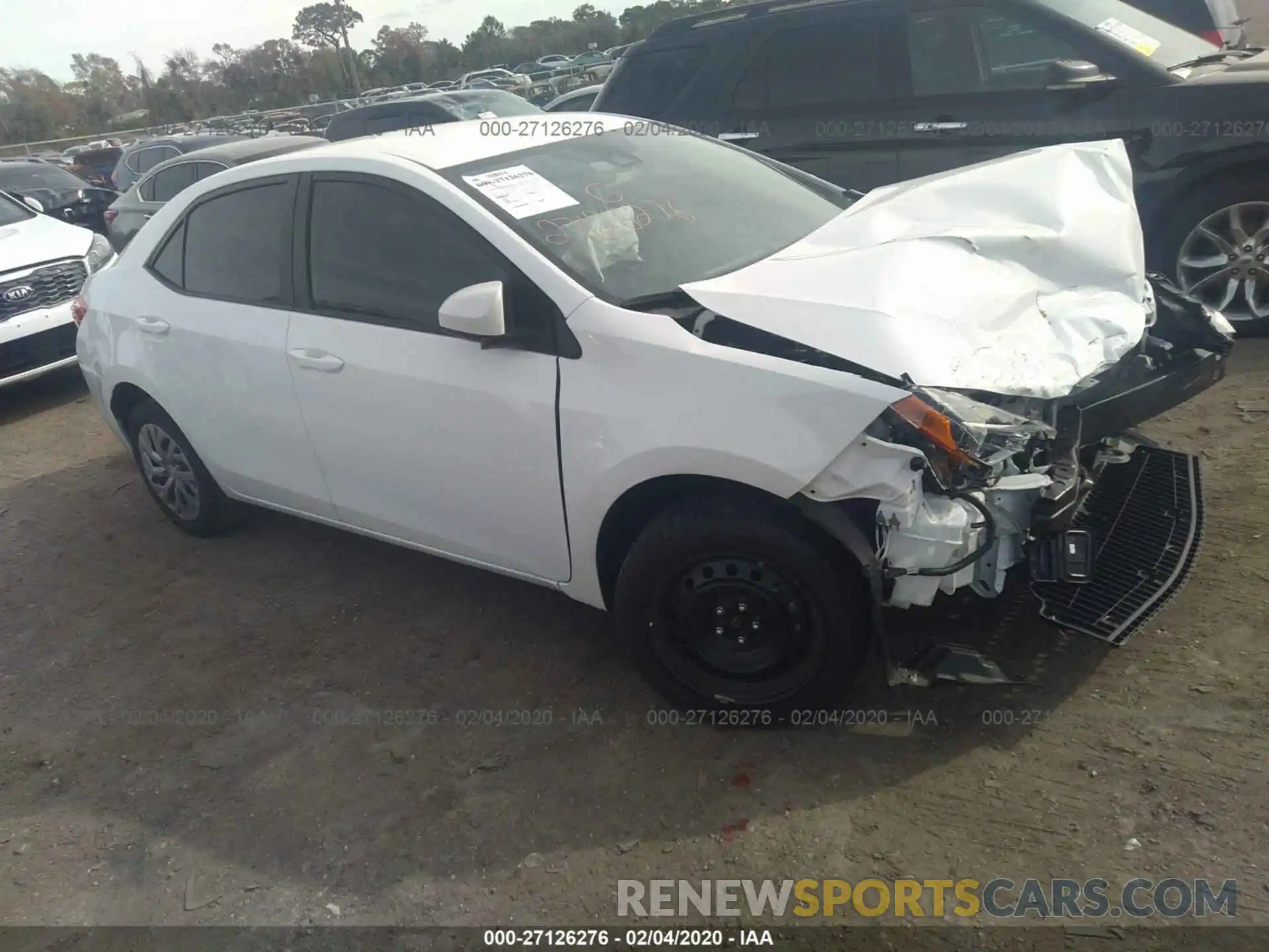 1 Photograph of a damaged car 2T1BURHE8KC175557 TOYOTA COROLLA 2019