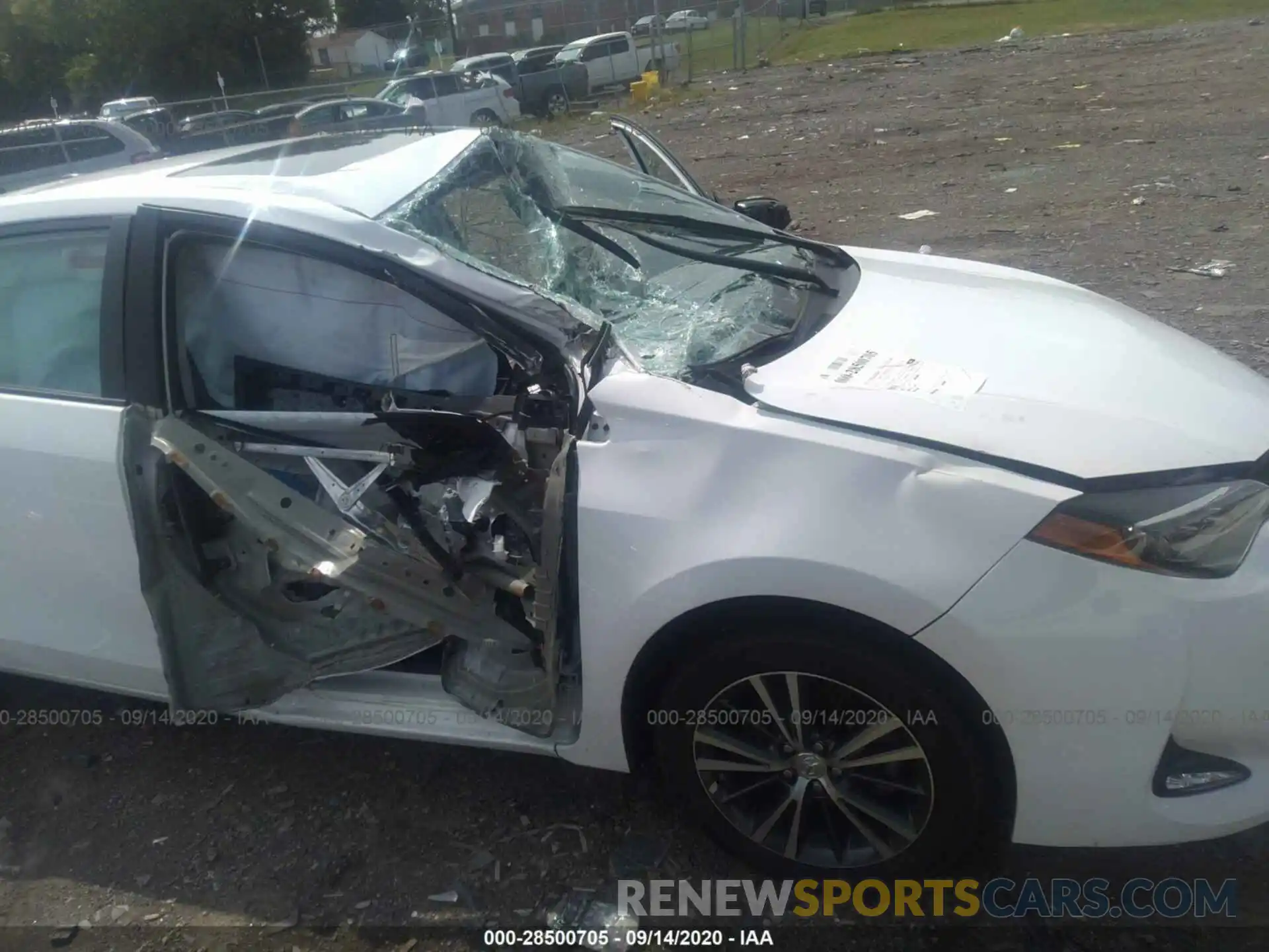 6 Photograph of a damaged car 2T1BURHE8KC176806 TOYOTA COROLLA 2019