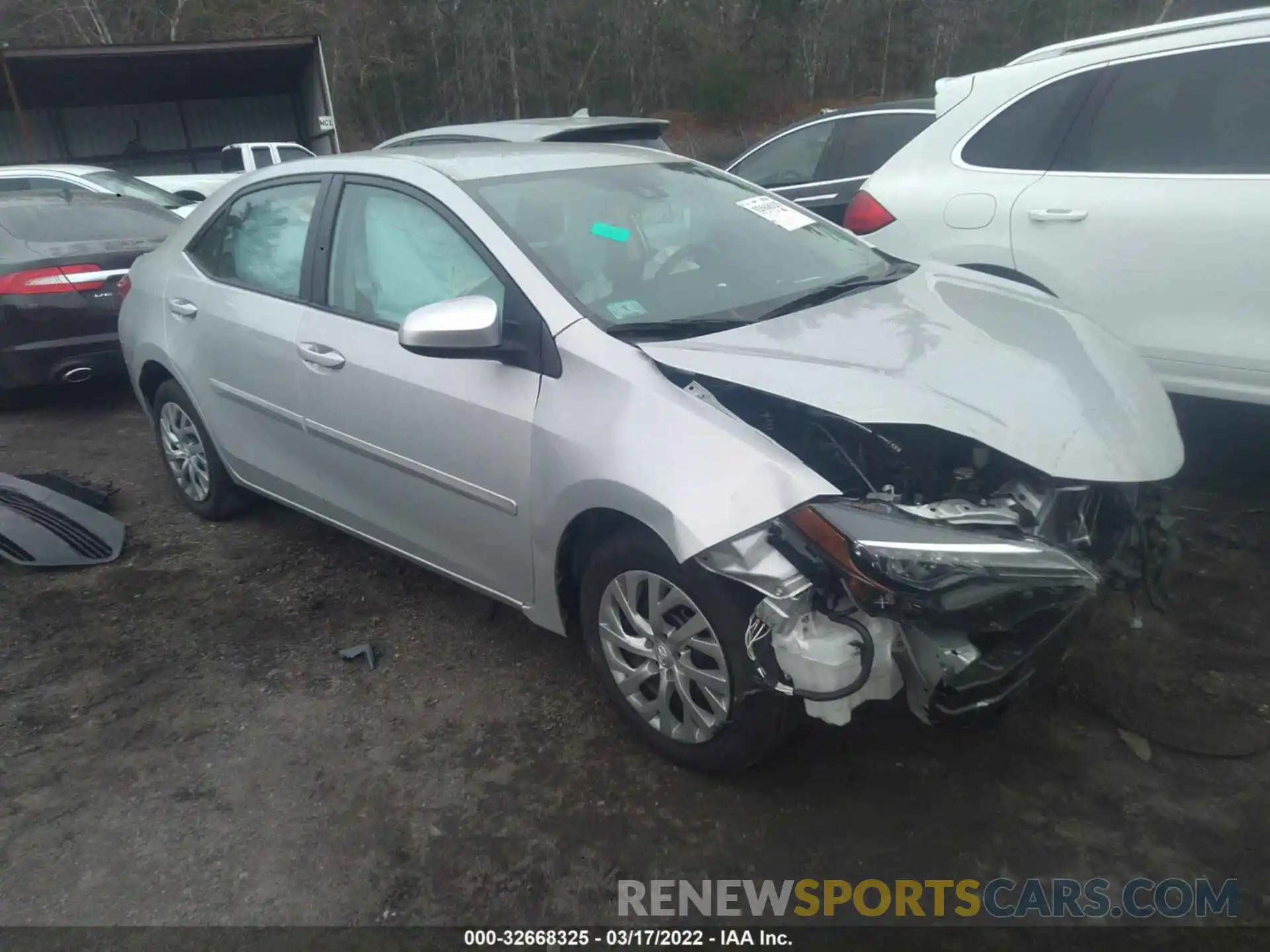 1 Photograph of a damaged car 2T1BURHE8KC176966 TOYOTA COROLLA 2019