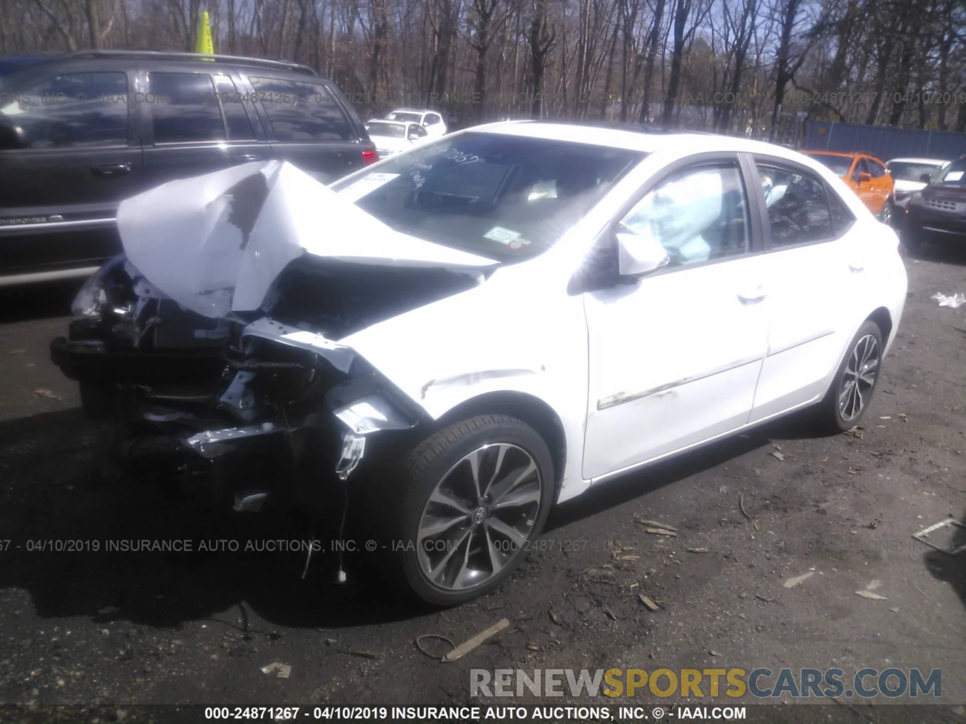 2 Photograph of a damaged car 2T1BURHE8KC177406 TOYOTA COROLLA 2019