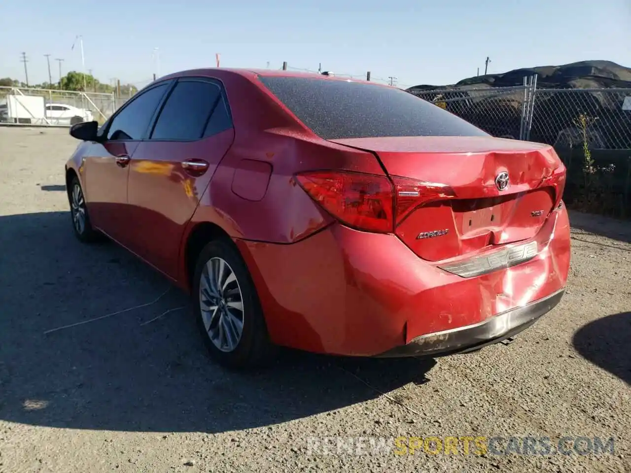 3 Photograph of a damaged car 2T1BURHE8KC177518 TOYOTA COROLLA 2019