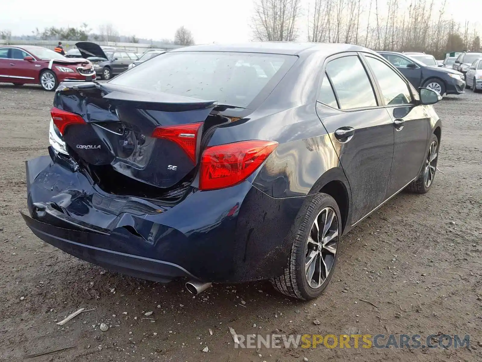 4 Photograph of a damaged car 2T1BURHE8KC177812 TOYOTA COROLLA 2019