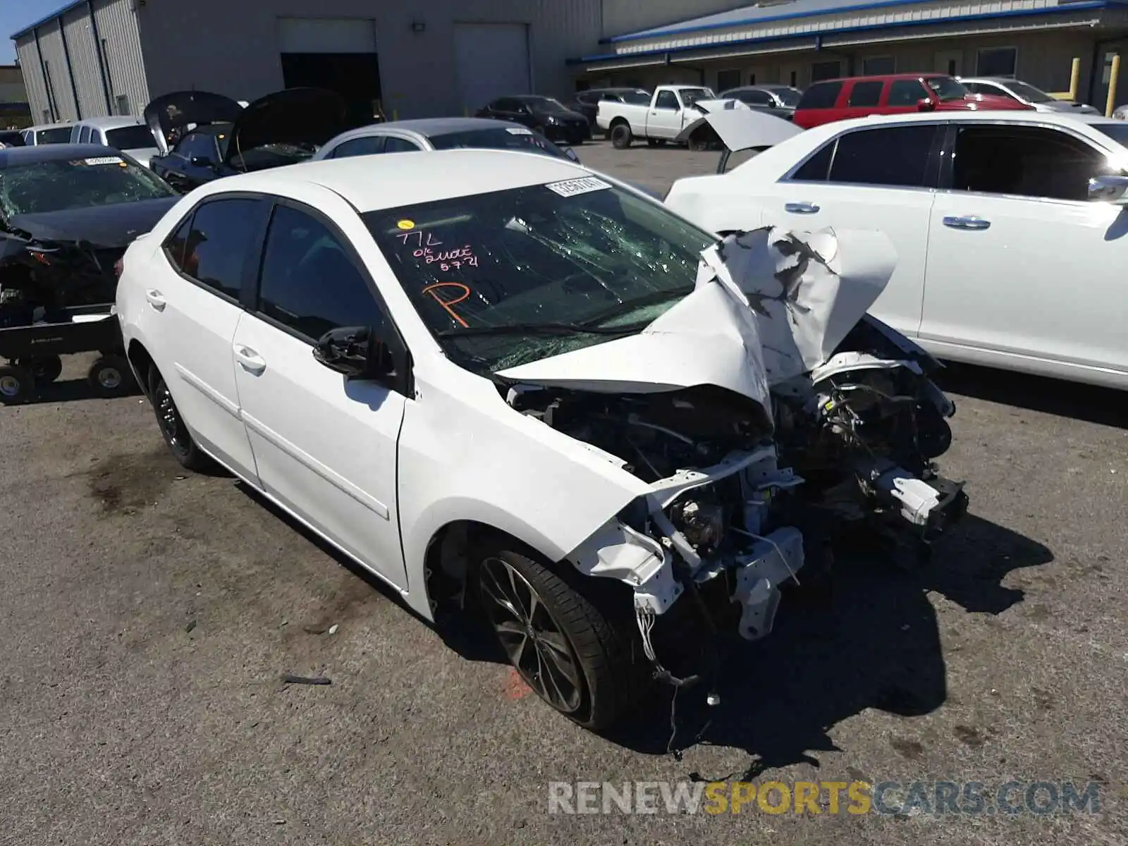 1 Photograph of a damaged car 2T1BURHE8KC178166 TOYOTA COROLLA 2019