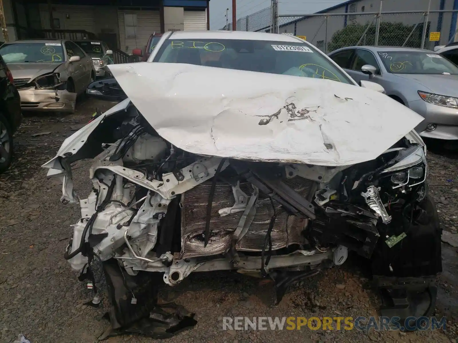 9 Photograph of a damaged car 2T1BURHE8KC179687 TOYOTA COROLLA 2019