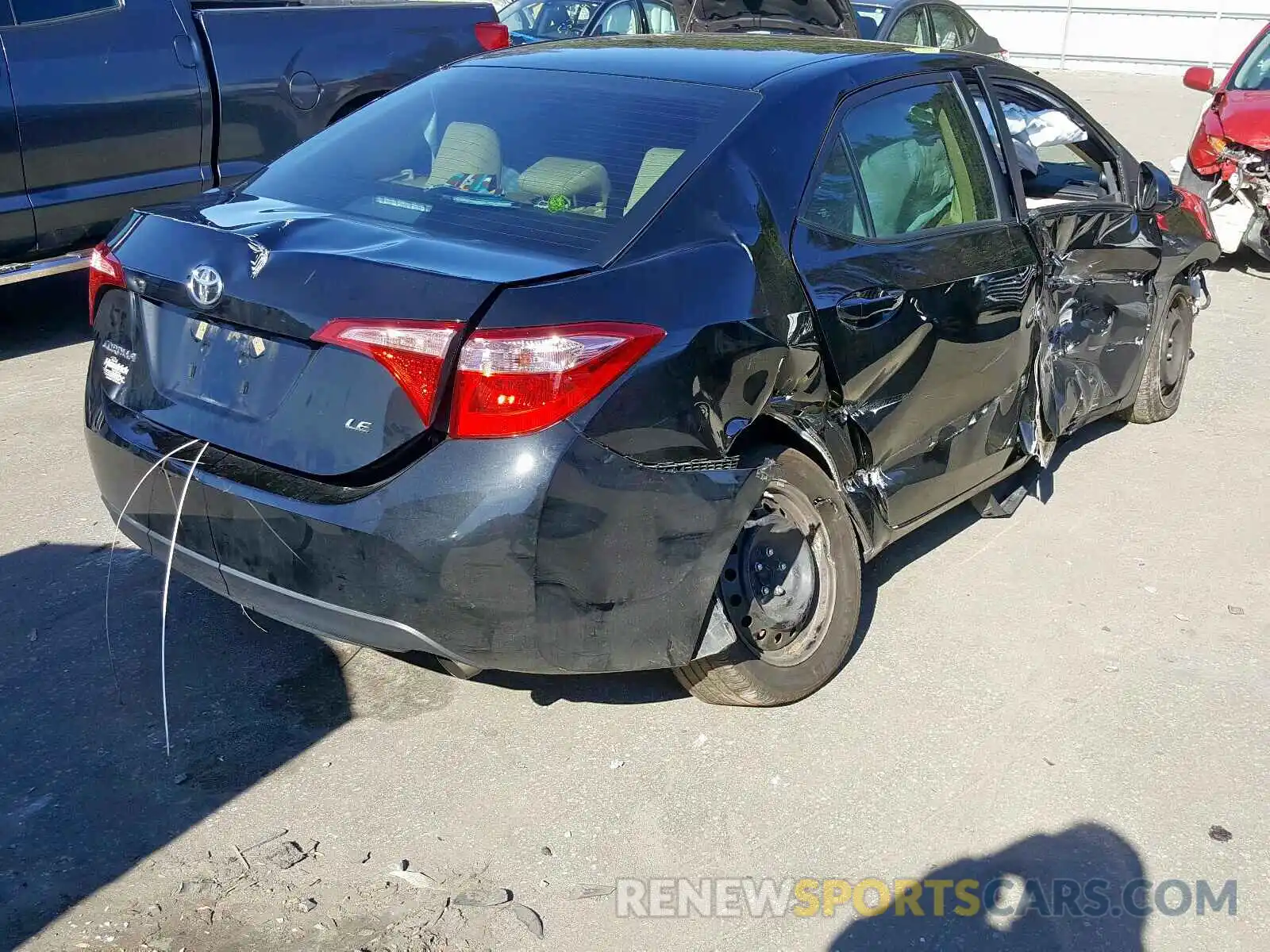 4 Photograph of a damaged car 2T1BURHE8KC179849 TOYOTA COROLLA 2019