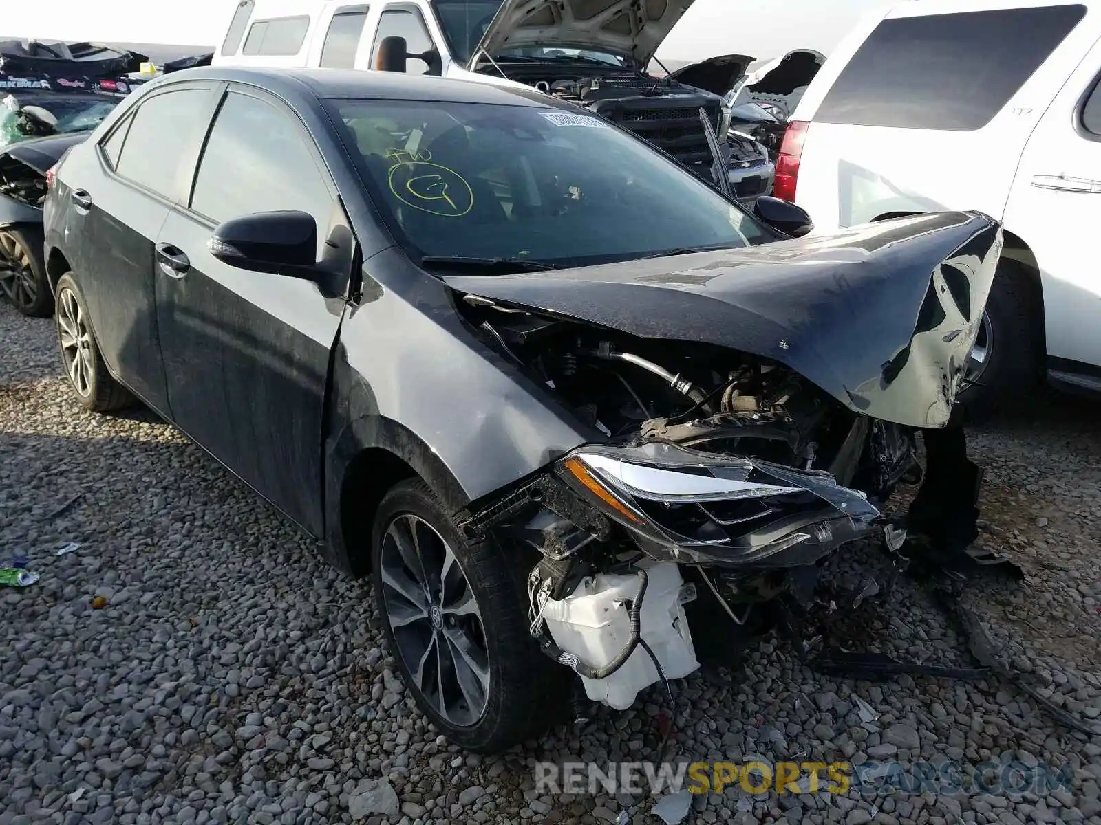 1 Photograph of a damaged car 2T1BURHE8KC180208 TOYOTA COROLLA 2019
