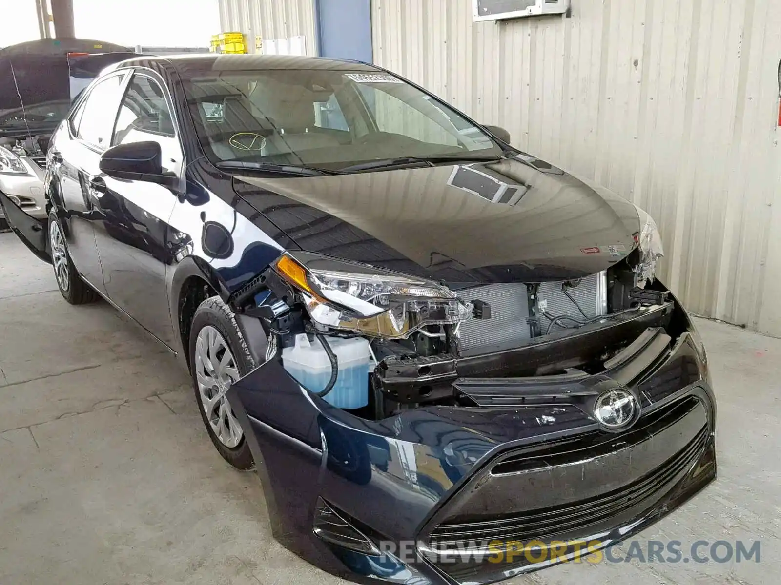 1 Photograph of a damaged car 2T1BURHE8KC180693 TOYOTA COROLLA 2019