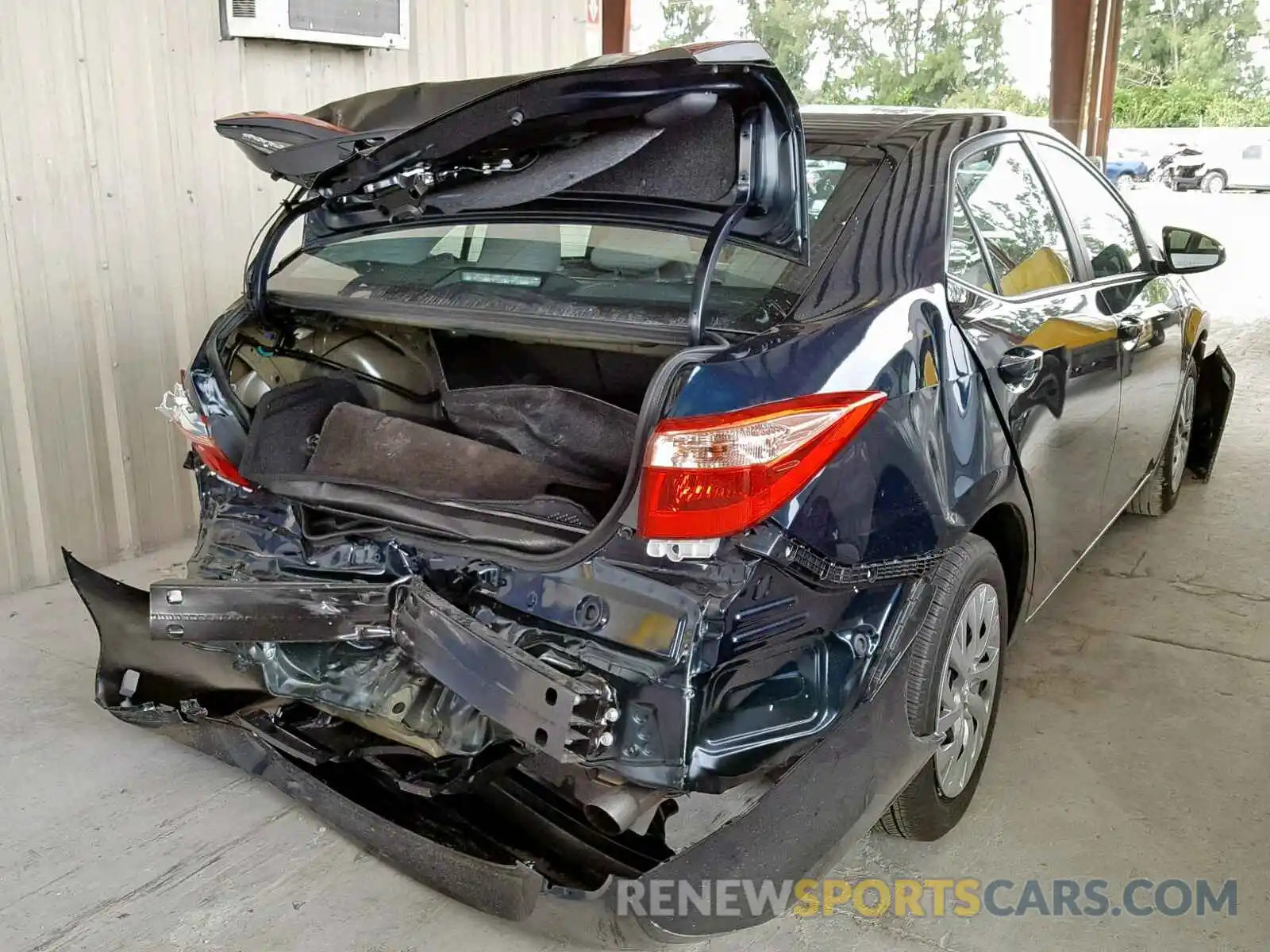 4 Photograph of a damaged car 2T1BURHE8KC180693 TOYOTA COROLLA 2019