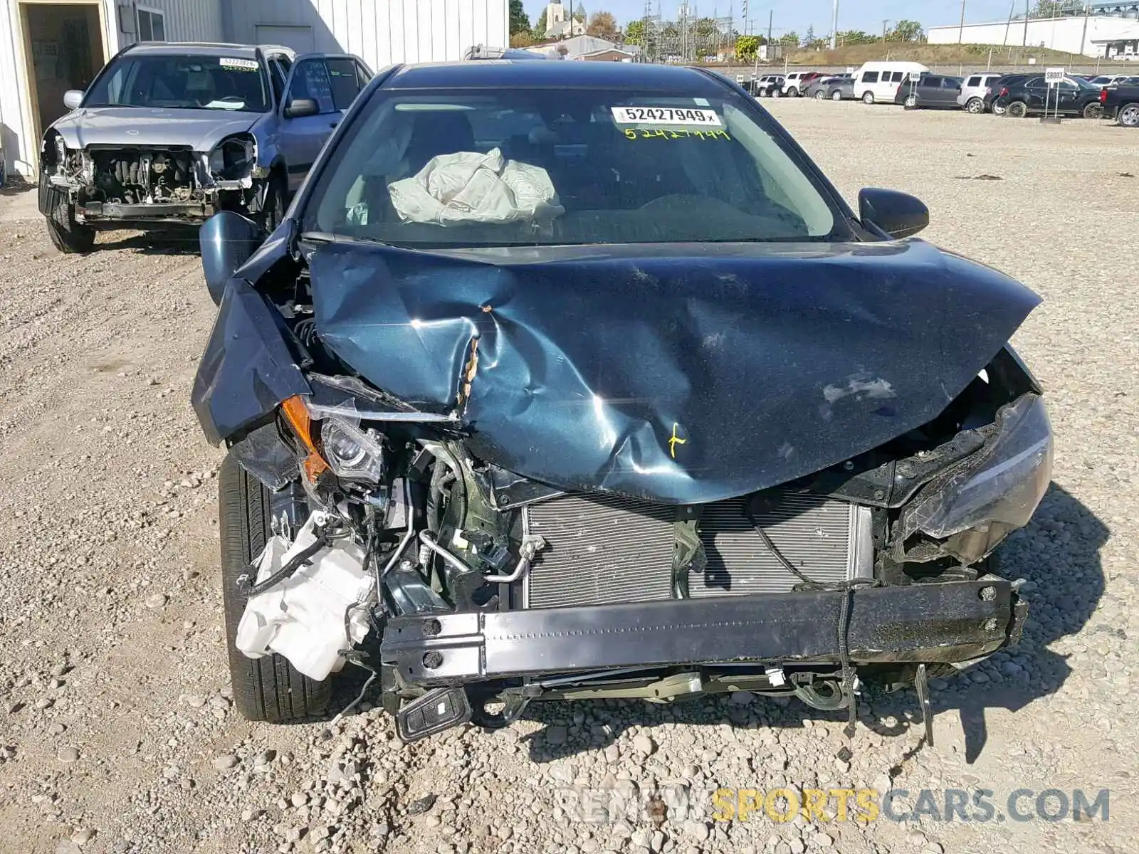 9 Photograph of a damaged car 2T1BURHE8KC180905 TOYOTA COROLLA 2019