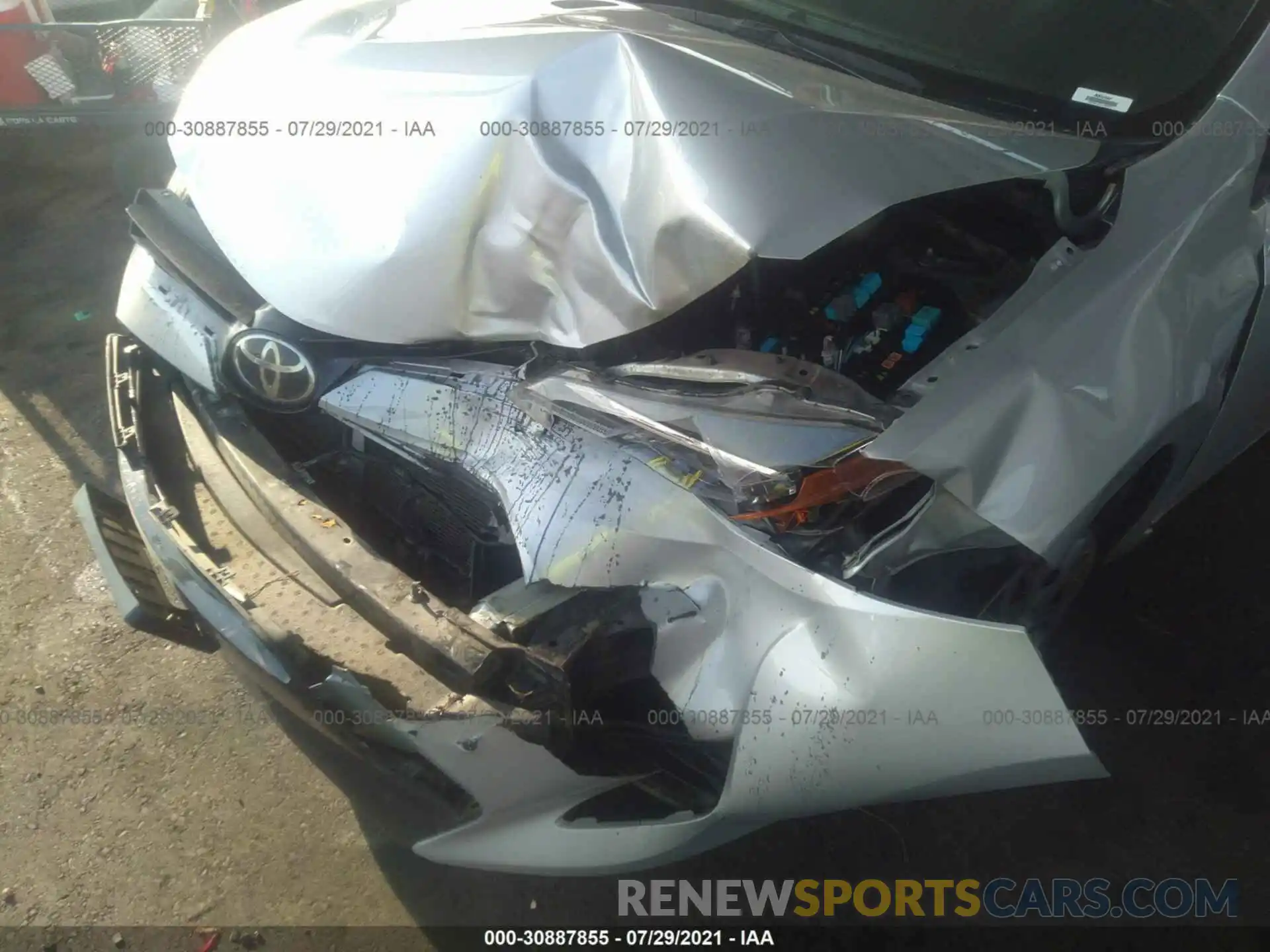 6 Photograph of a damaged car 2T1BURHE8KC181018 TOYOTA COROLLA 2019