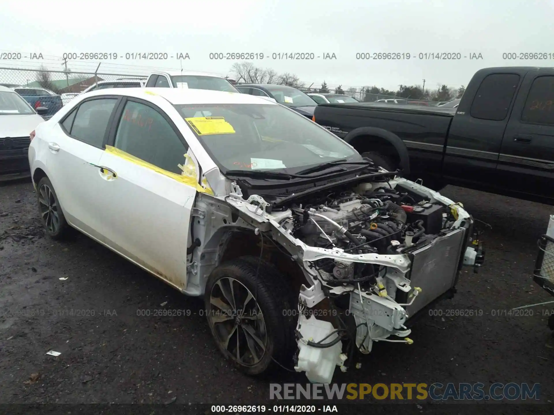 1 Photograph of a damaged car 2T1BURHE8KC181133 TOYOTA COROLLA 2019